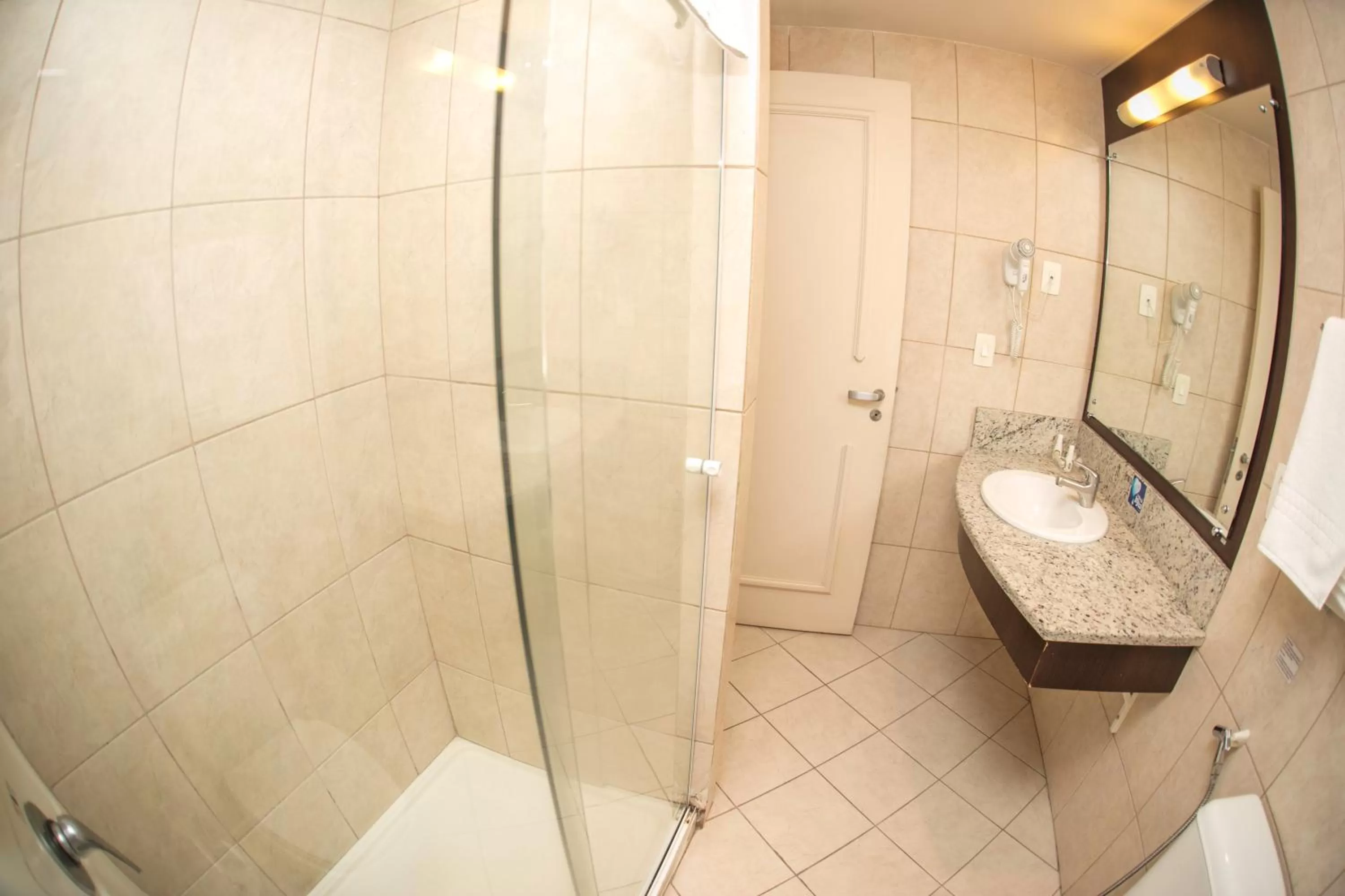 Bathroom in Dall’Onder Vittoria Hotel Bento Gonçalves