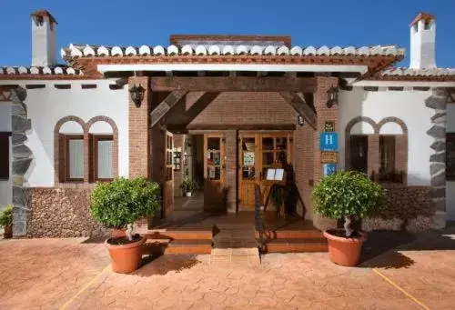 Facade/entrance in Hotel Rural Almazara