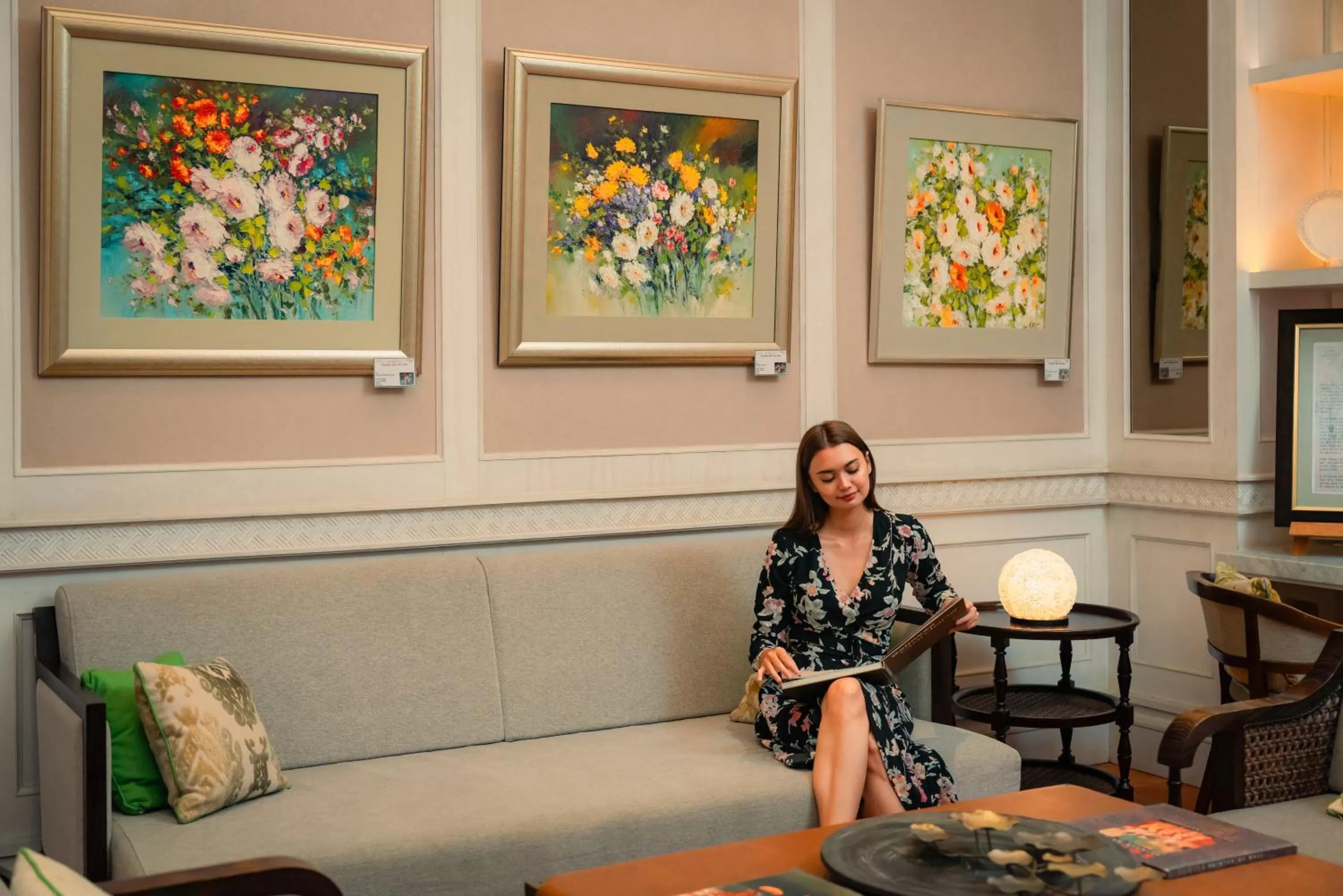 Library in Maison Aurelia Sanur, Bali - By Préférence