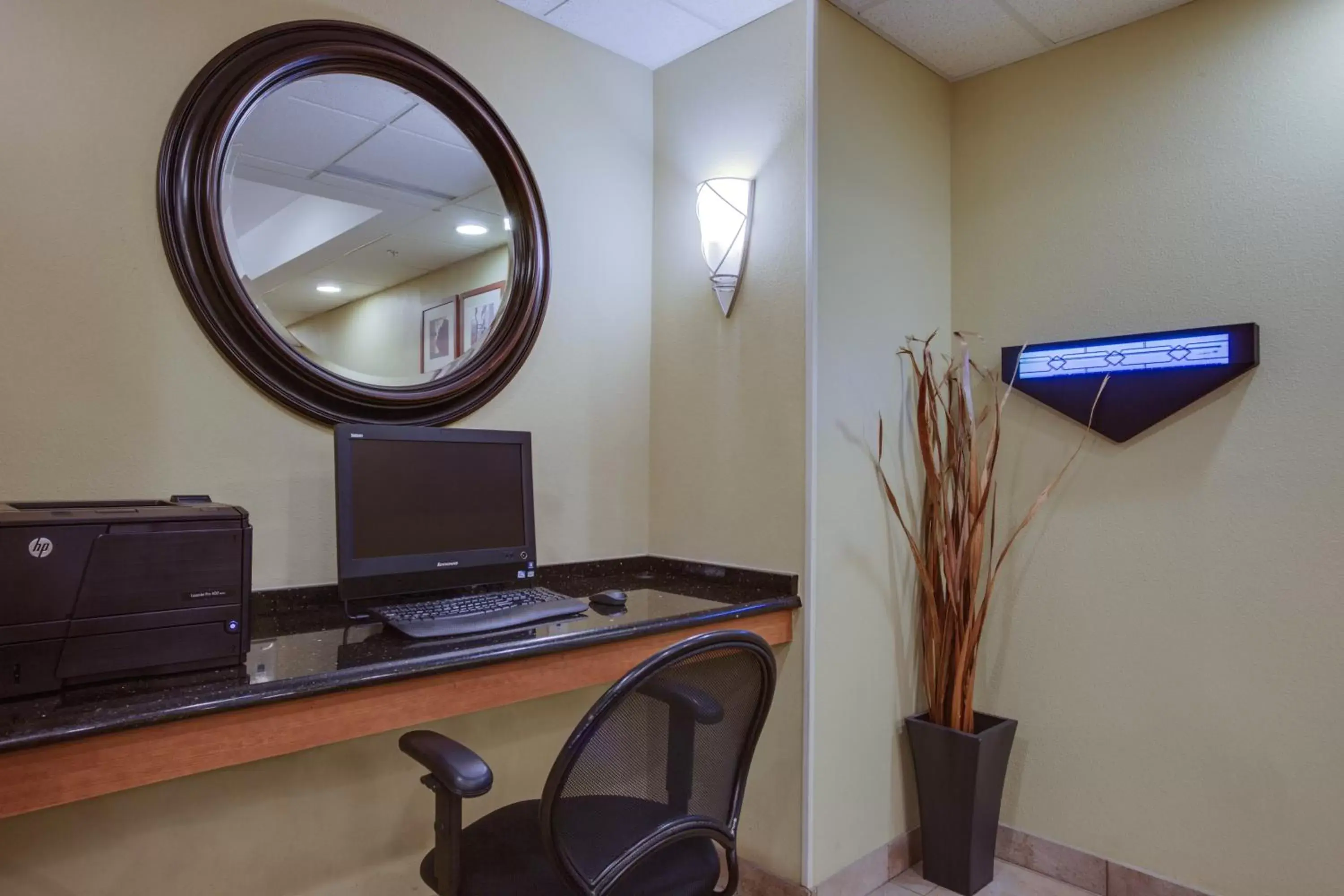 Other, TV/Entertainment Center in Candlewood Suites Richmond Airport, an IHG Hotel