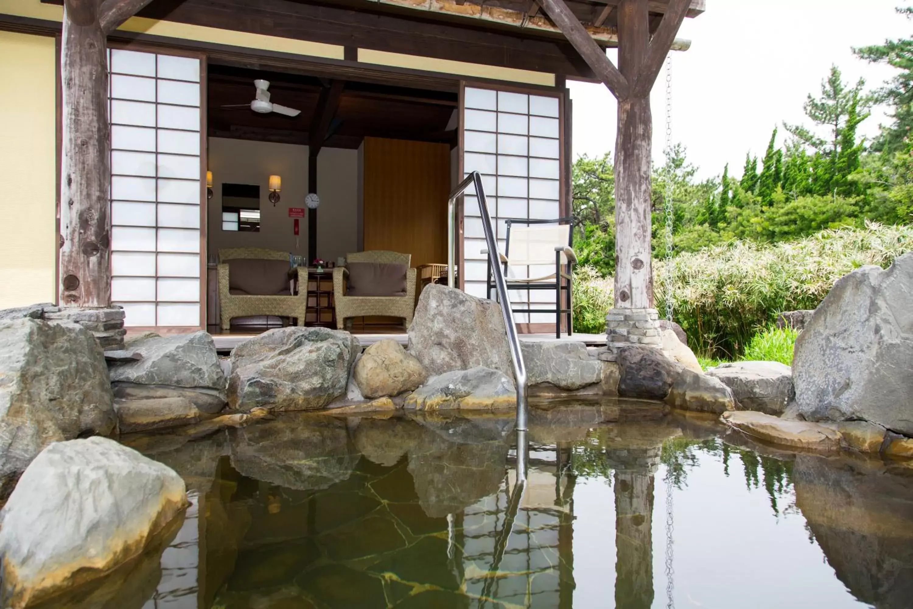 Hot Spring Bath in Sheraton Grande Ocean Resort