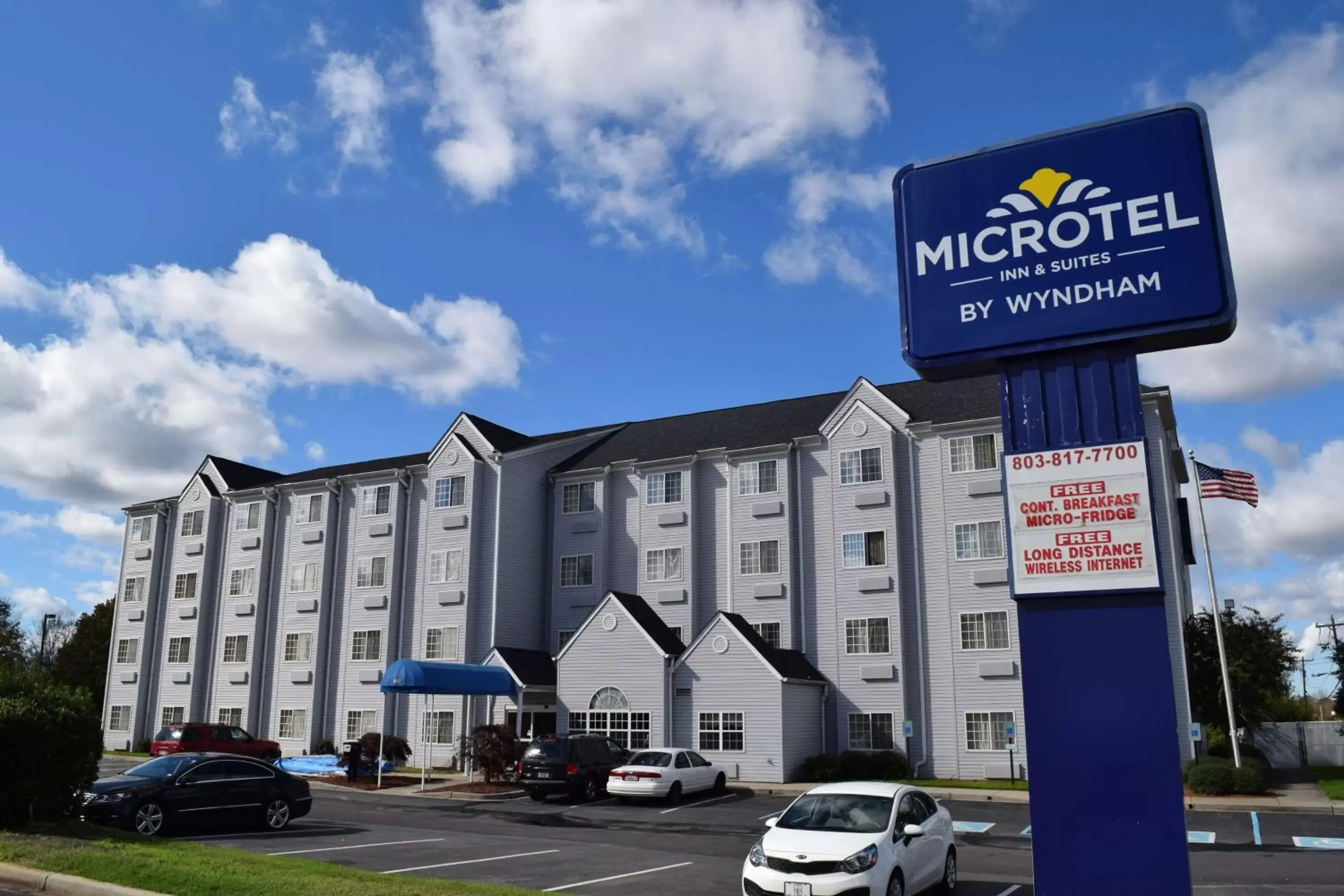 Property building in Microtel Inn & Suites by Wyndham Rock Hill/Charlotte Area