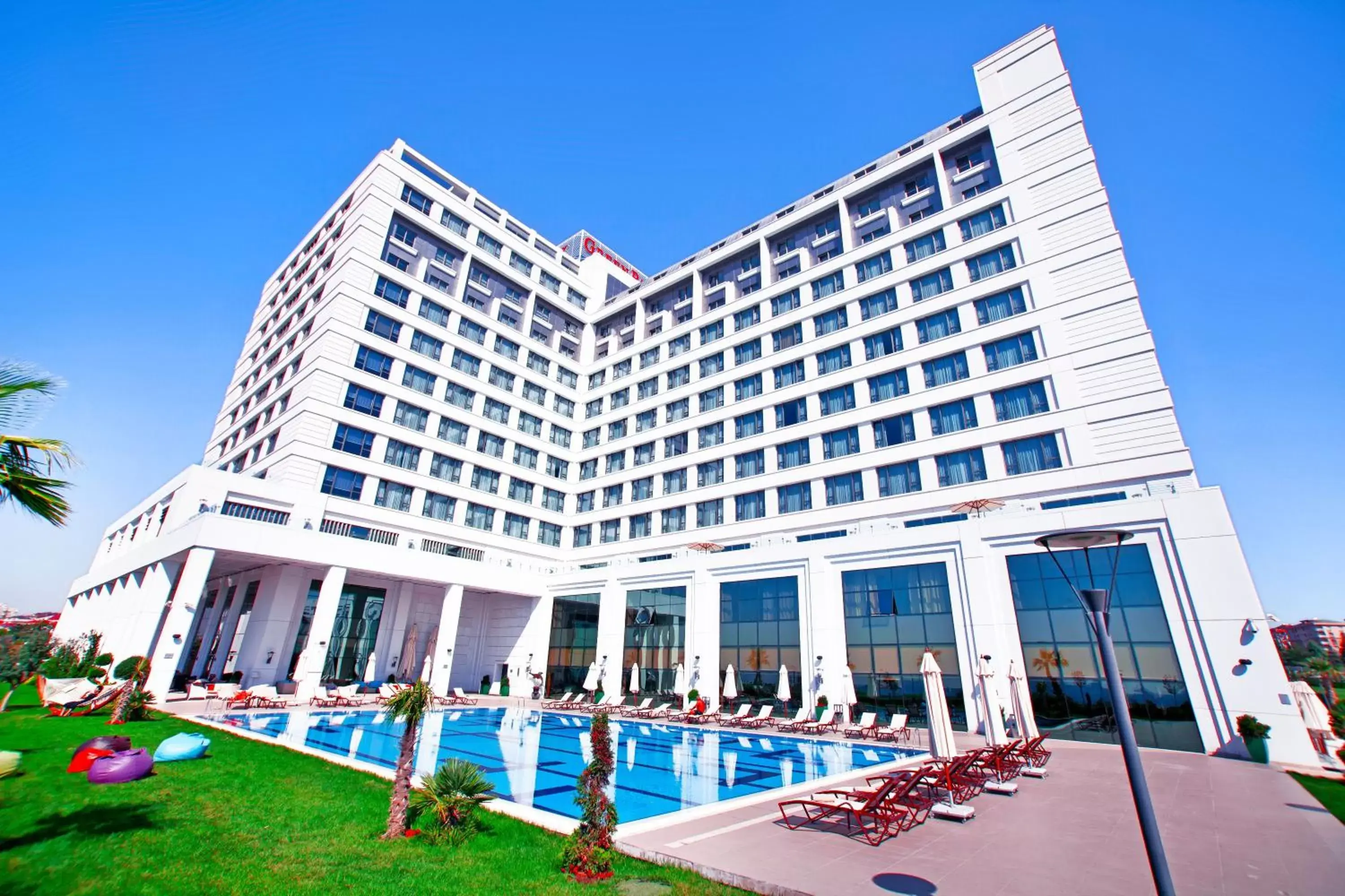 Property building in The Green Park Pendik Hotel & Convention Center