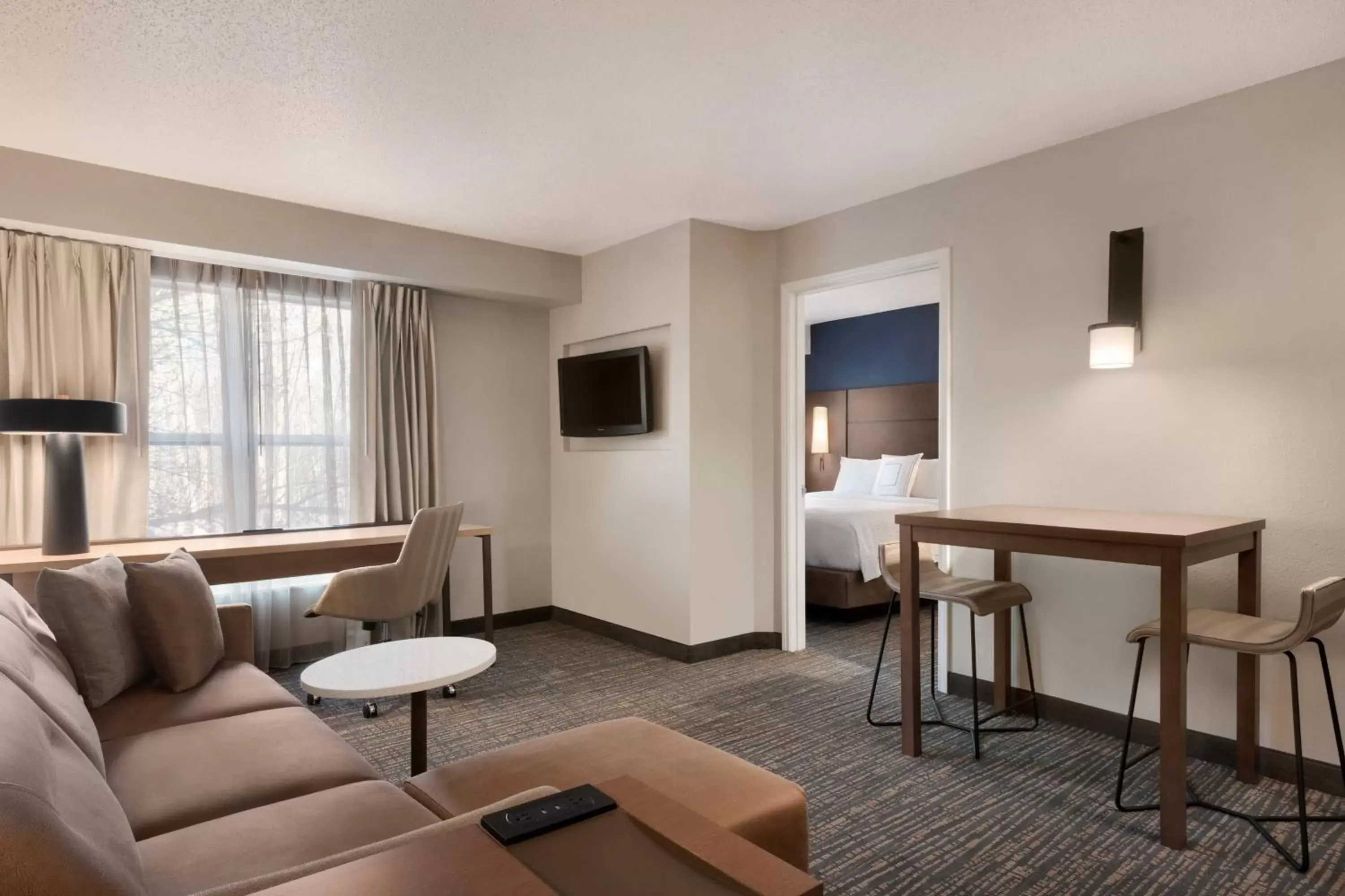 Bedroom, Seating Area in Residence Inn by Marriott West Springfield