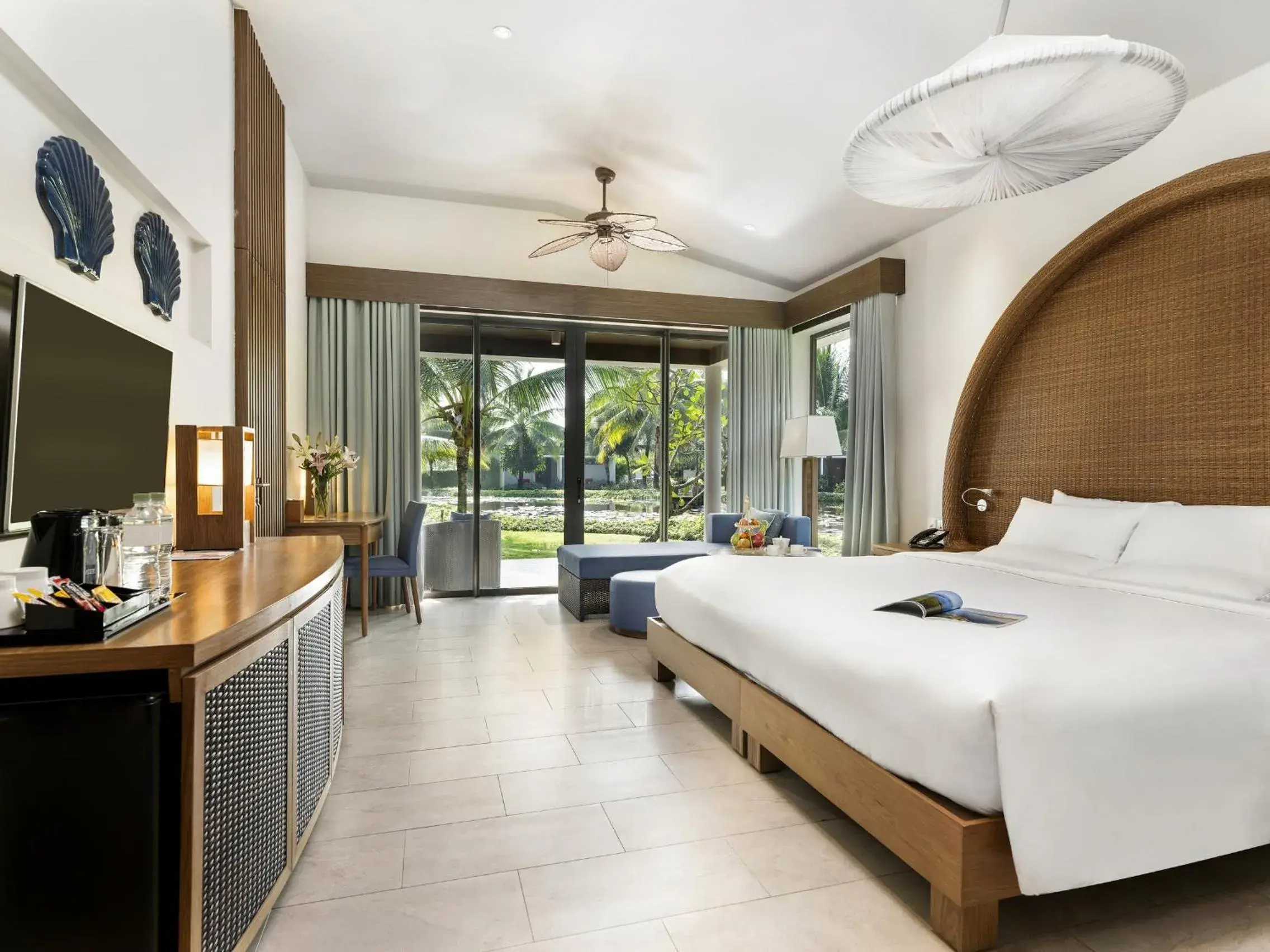 Bedroom in Novotel Phu Quoc Resort