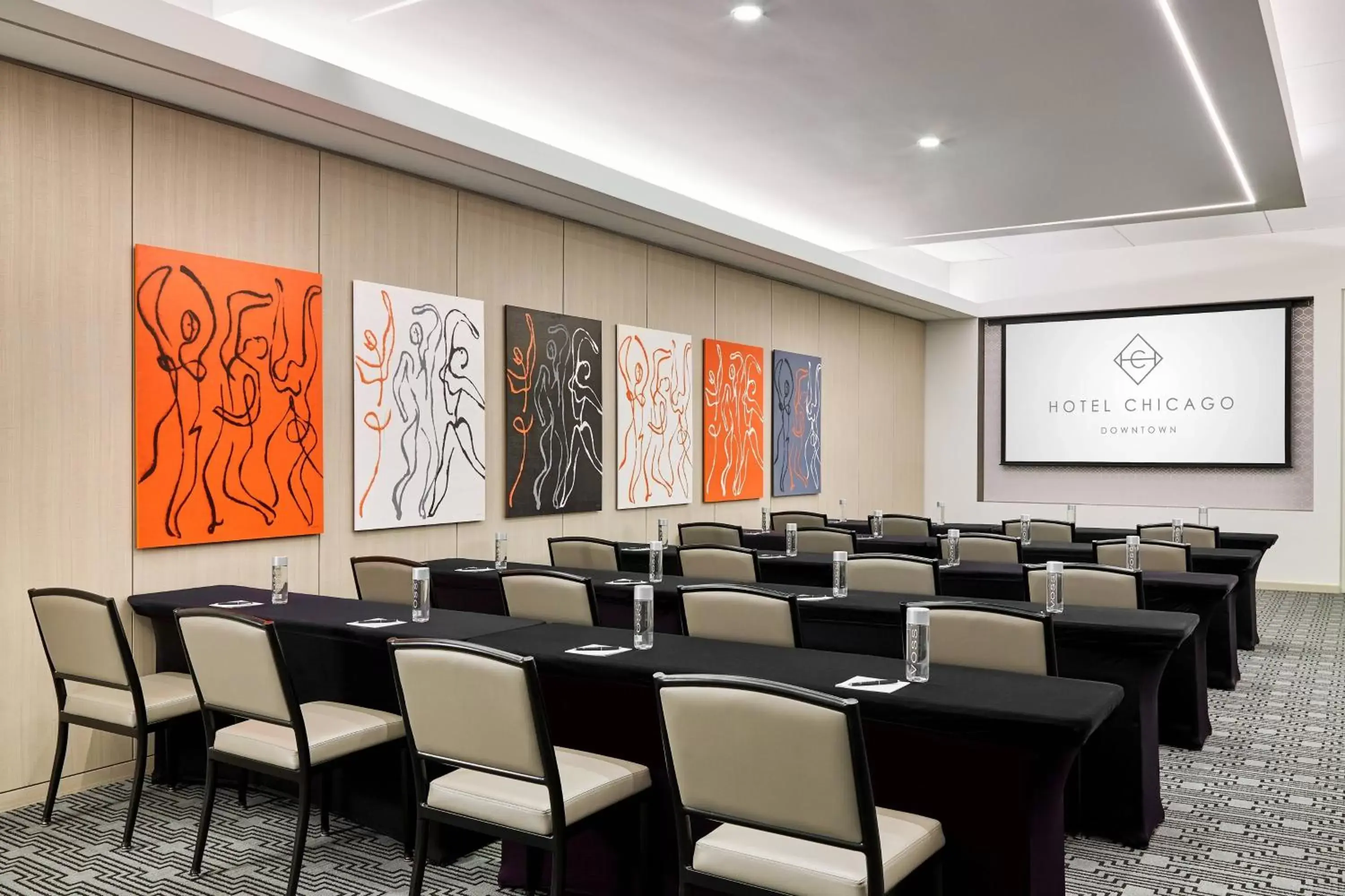 Meeting/conference room in Hotel Chicago Downtown, Autograph Collection