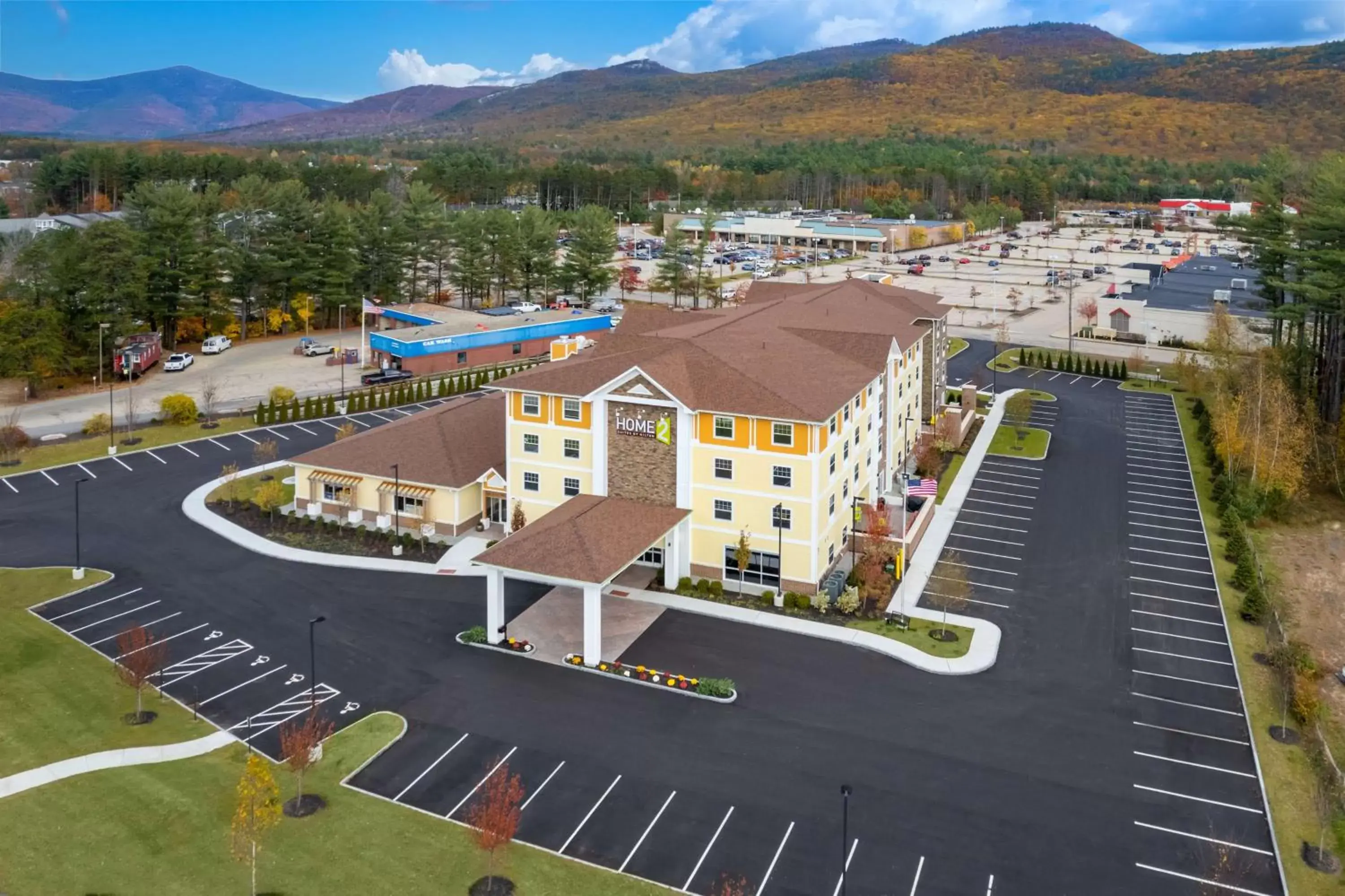 Property building in Home2 Suites By Hilton North Conway, NH Property building in Home2 Suites By Hilton North Conway, NH