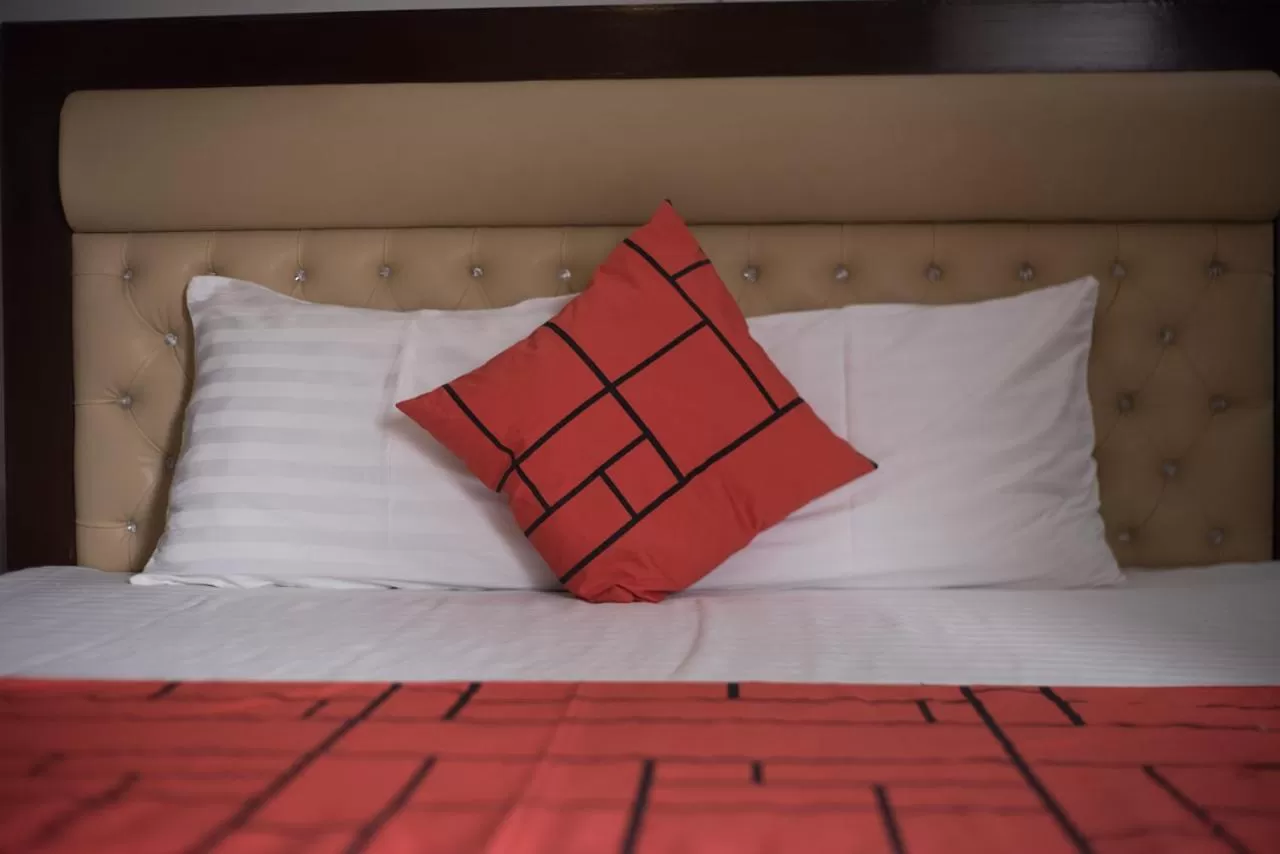 Bed in GOHO Rooms Badar