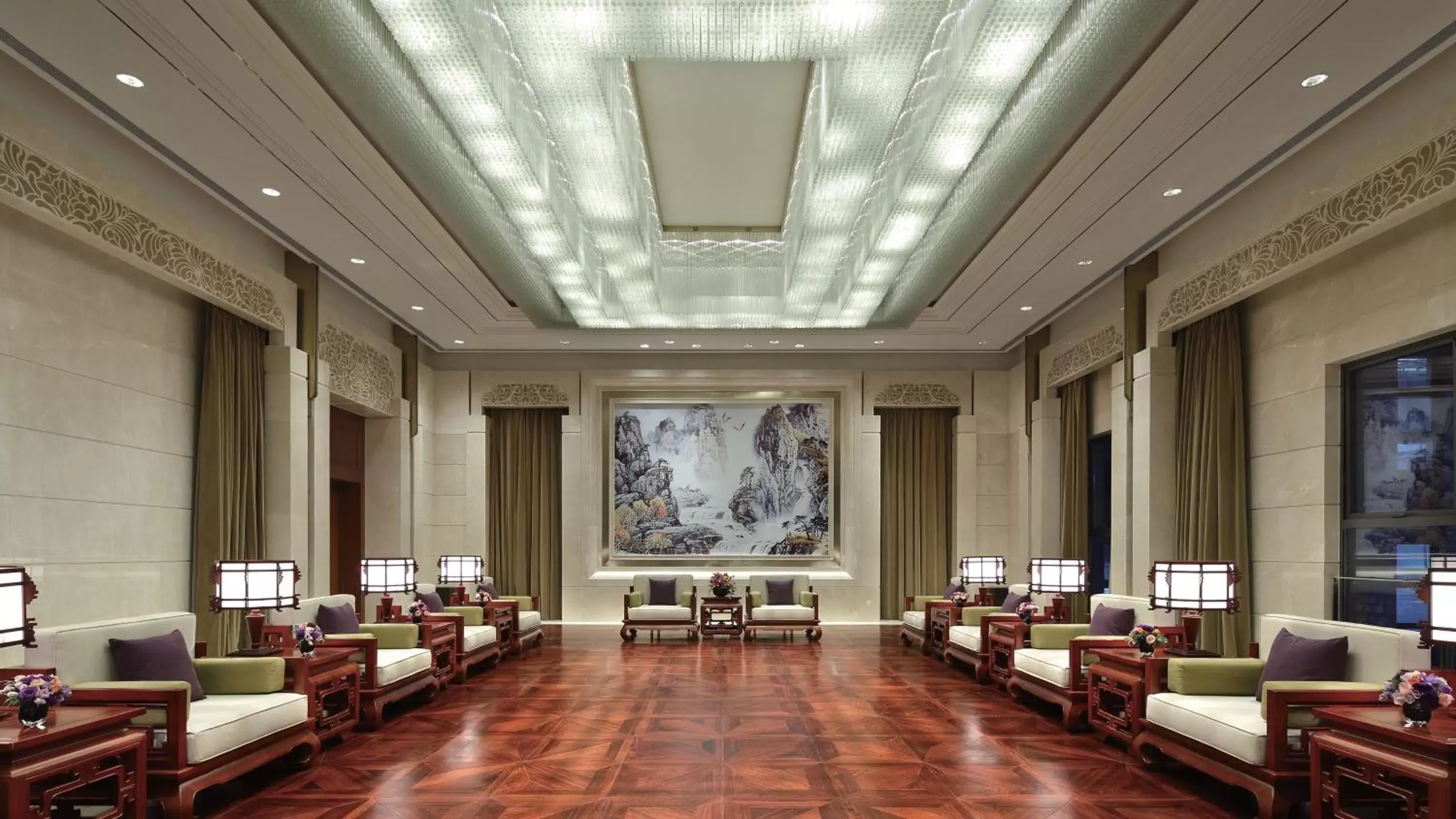 Meeting/conference room in InterContinental Shanghai Hongqiao NECC, an IHG Hotel