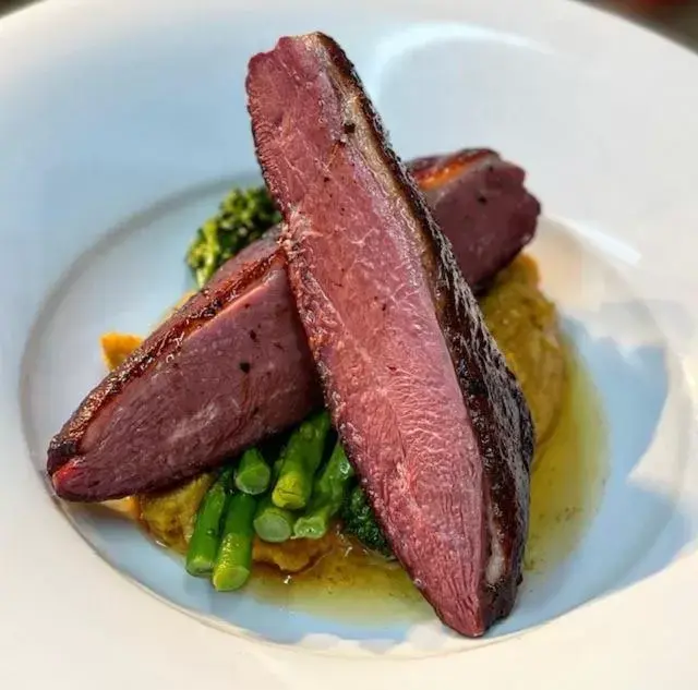 Restaurant/places to eat in The Horseshoe & Castle Restaurant/places to eat in The Horseshoe & Castle