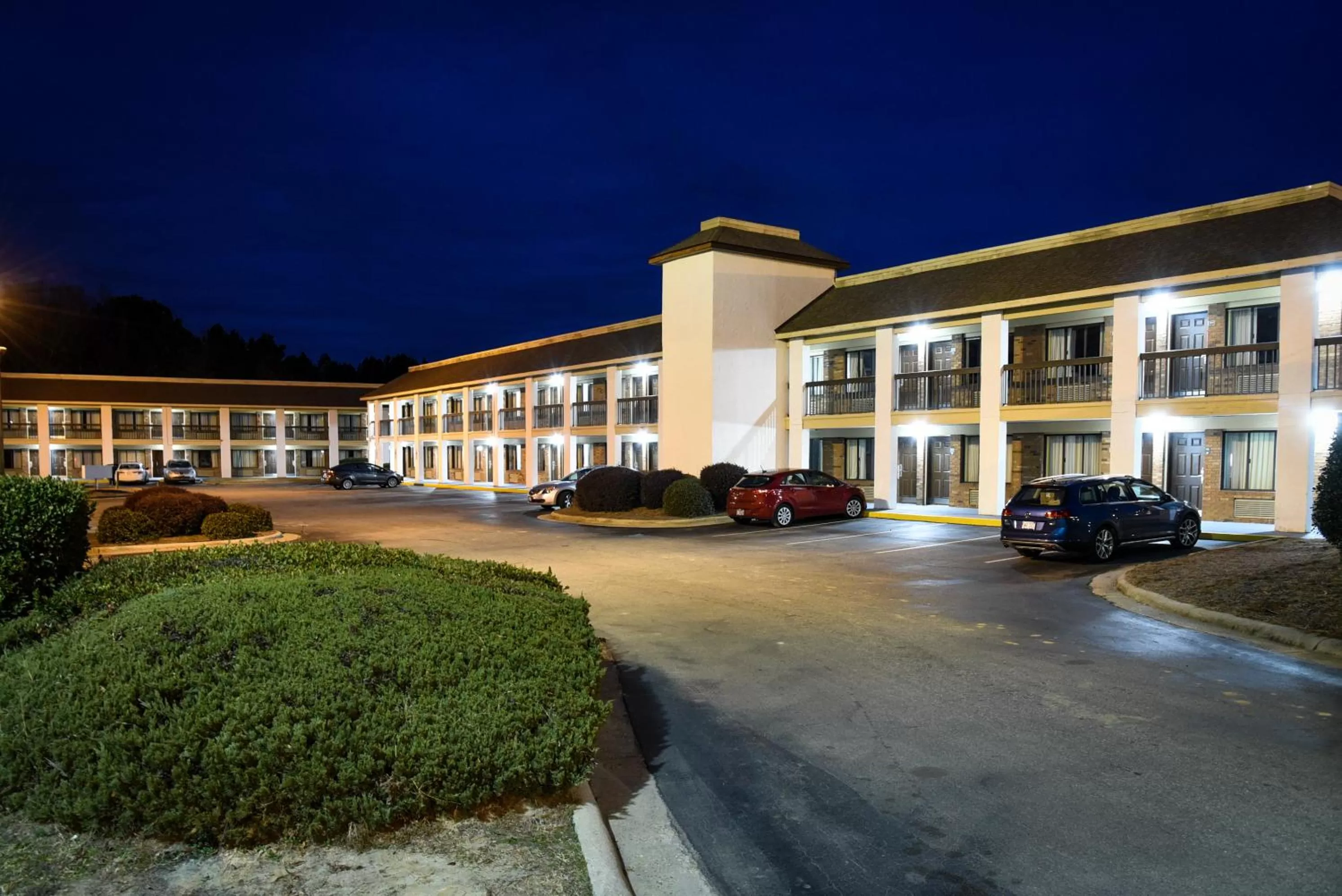 Property building in Quality Inn & Suites Fayetteville I-95