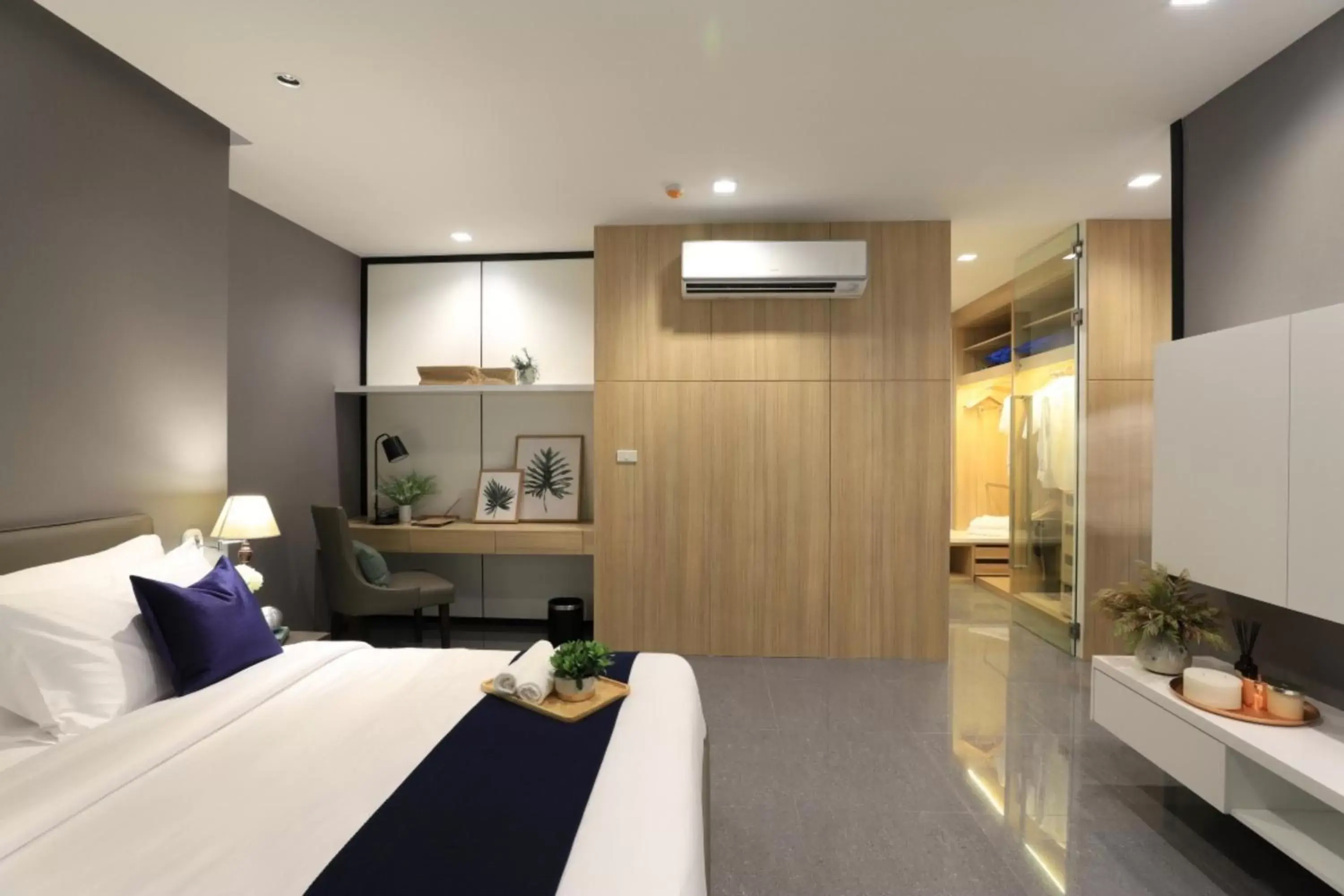 Bedroom in Alix Bangkok Hotel