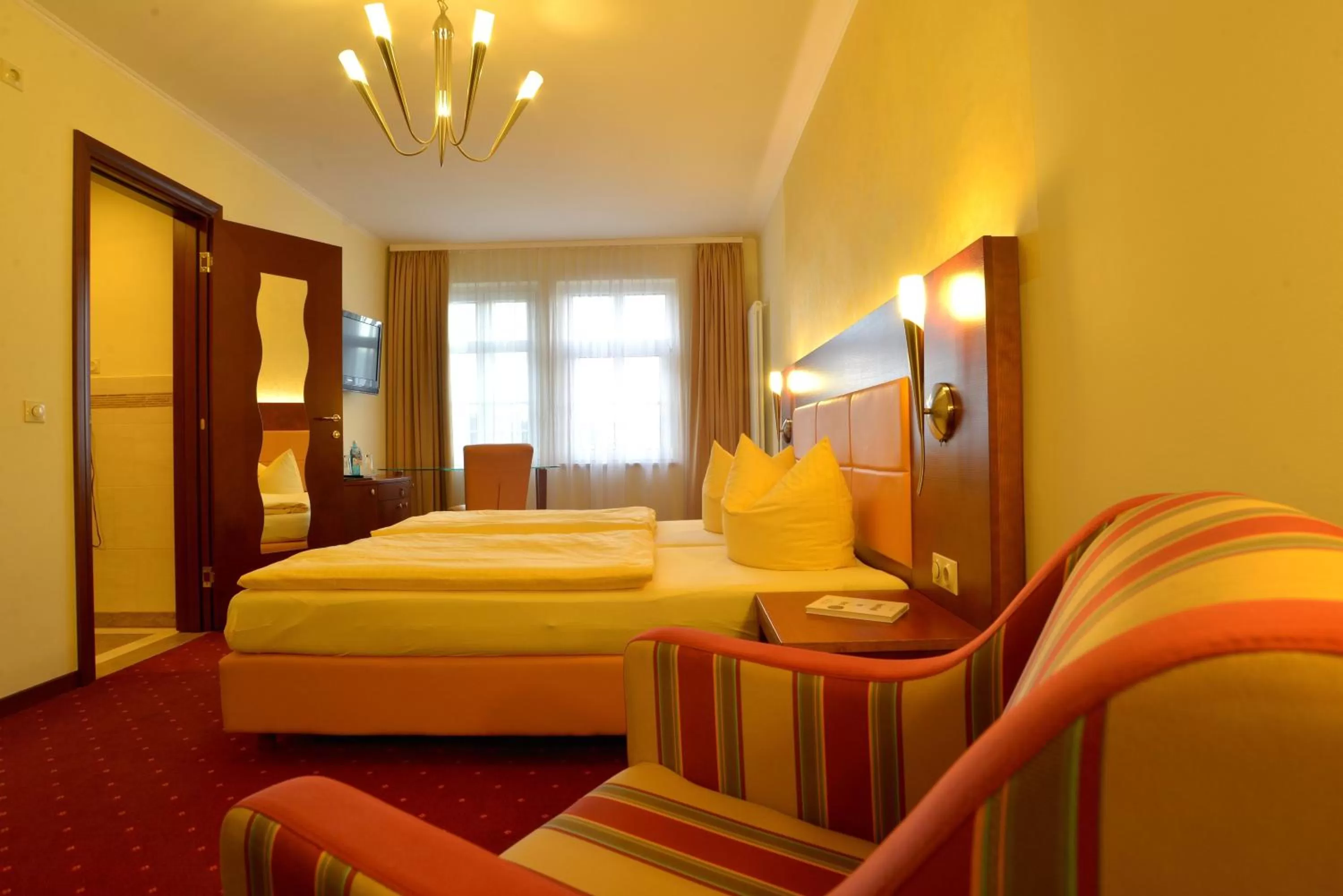 Bedroom, Bed in Hotel Arena City