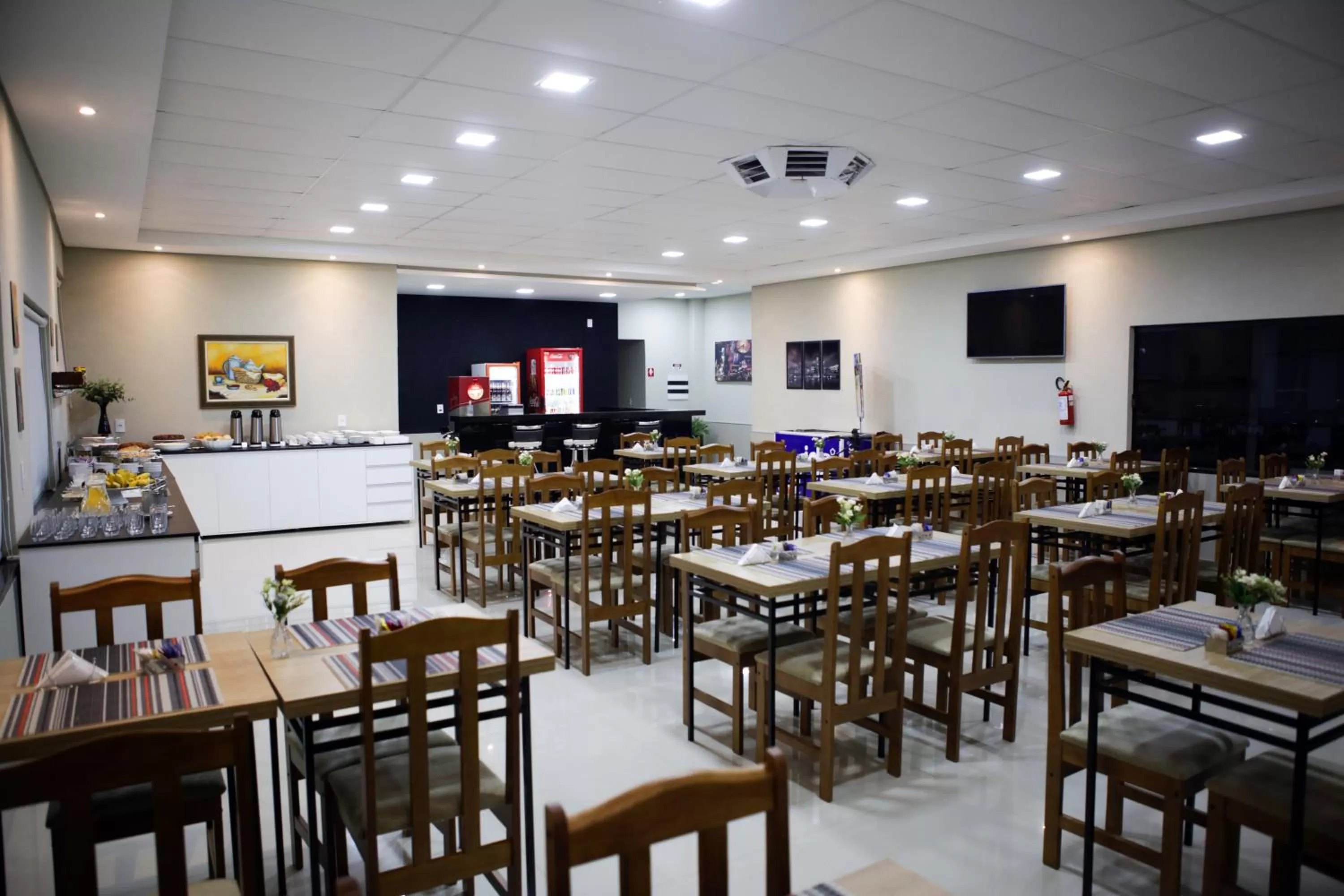 Restaurant/places to eat in Regional Plaza Hotel Event Park