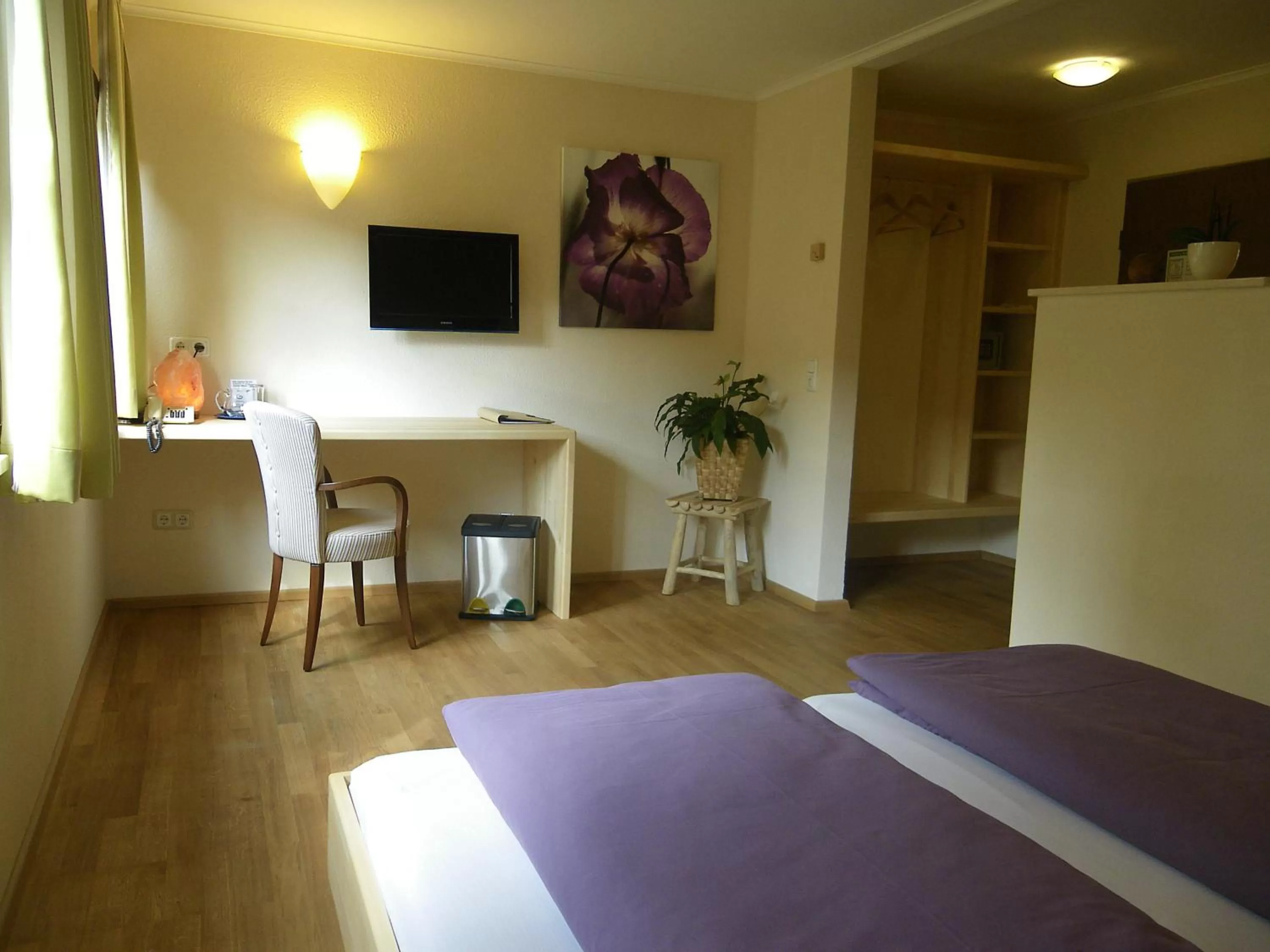 Photo of the whole room, Bed in BIO Hotel Bayerischer Wirt Augsburg