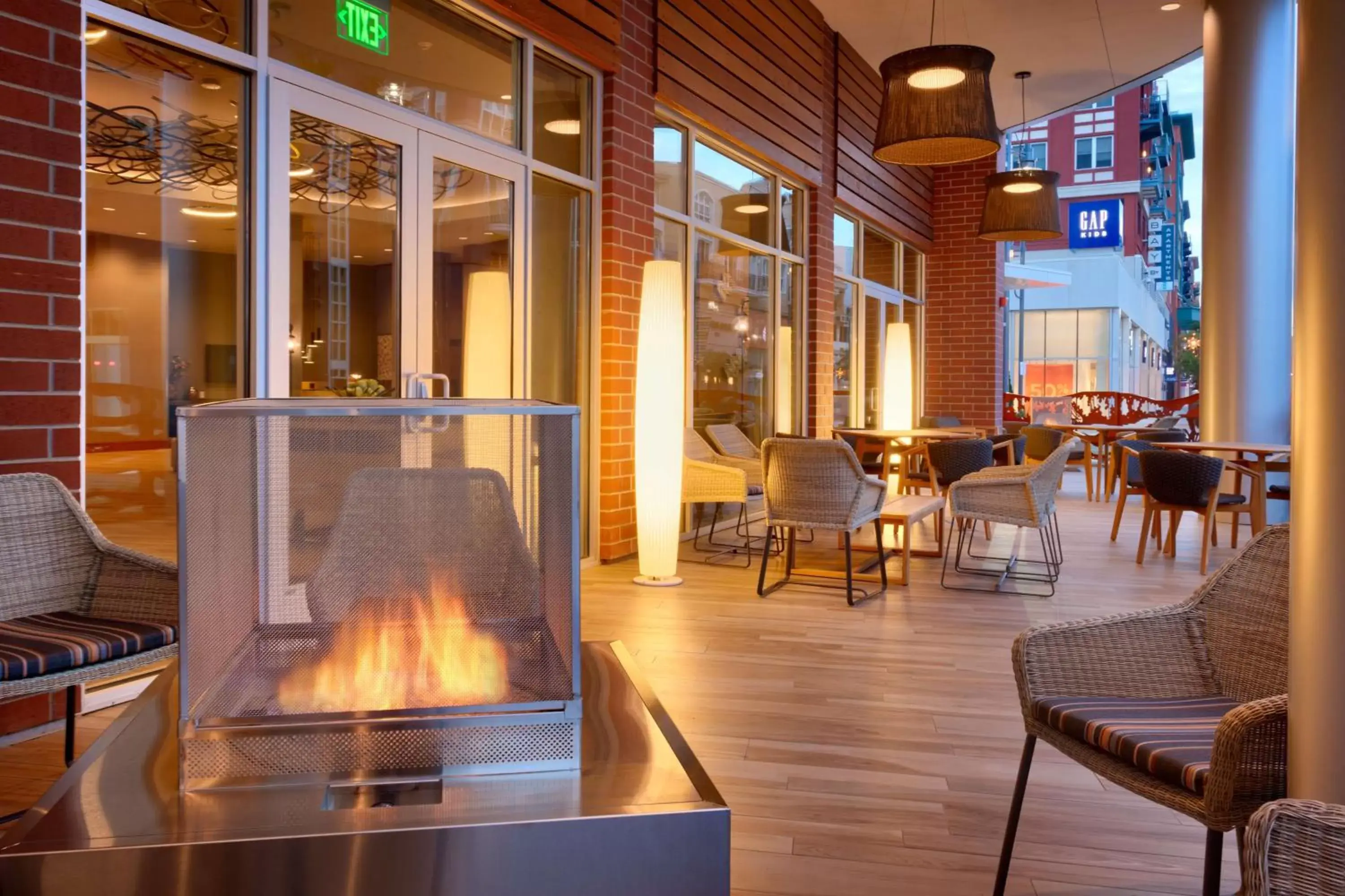 Property building, Restaurant/Places to Eat in Hyatt Place Emeryville/San Francisco Bay Area
