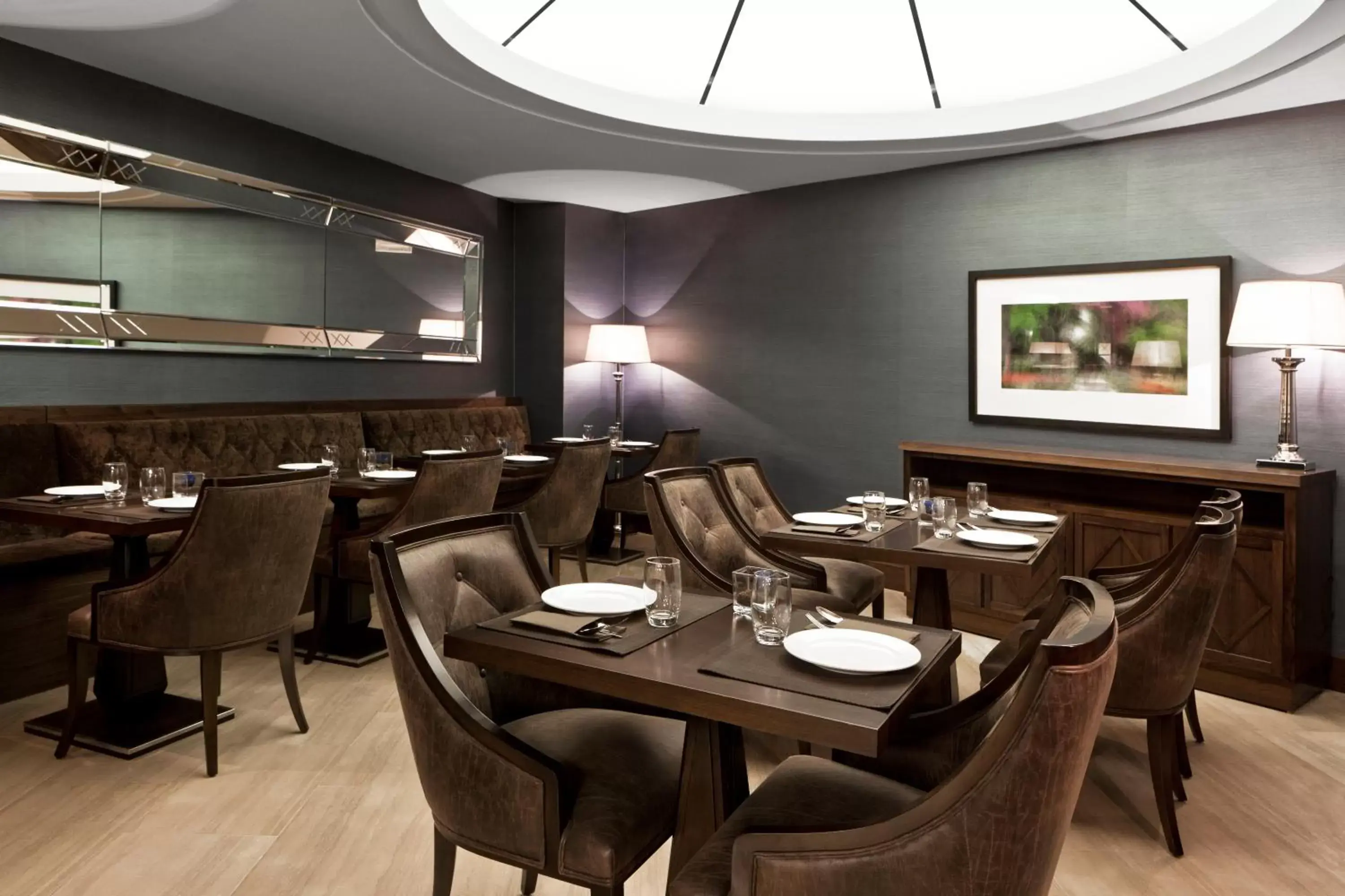 Lounge or bar, Restaurant/Places to Eat in Claridge Madrid