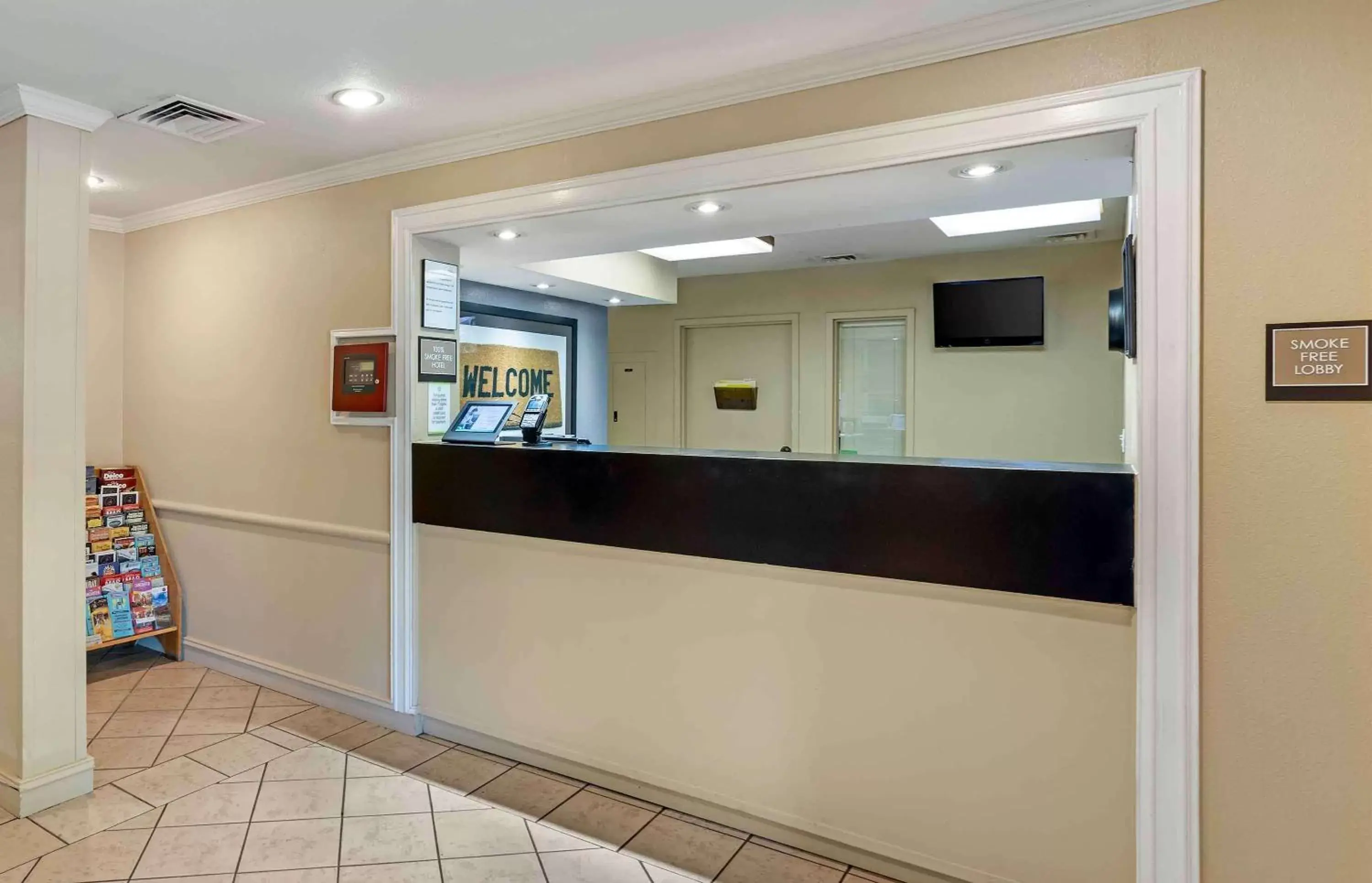 Lobby or reception, Lobby/Reception in Extended Stay America Suites - Philadelphia - Horsham - Dresher Rd