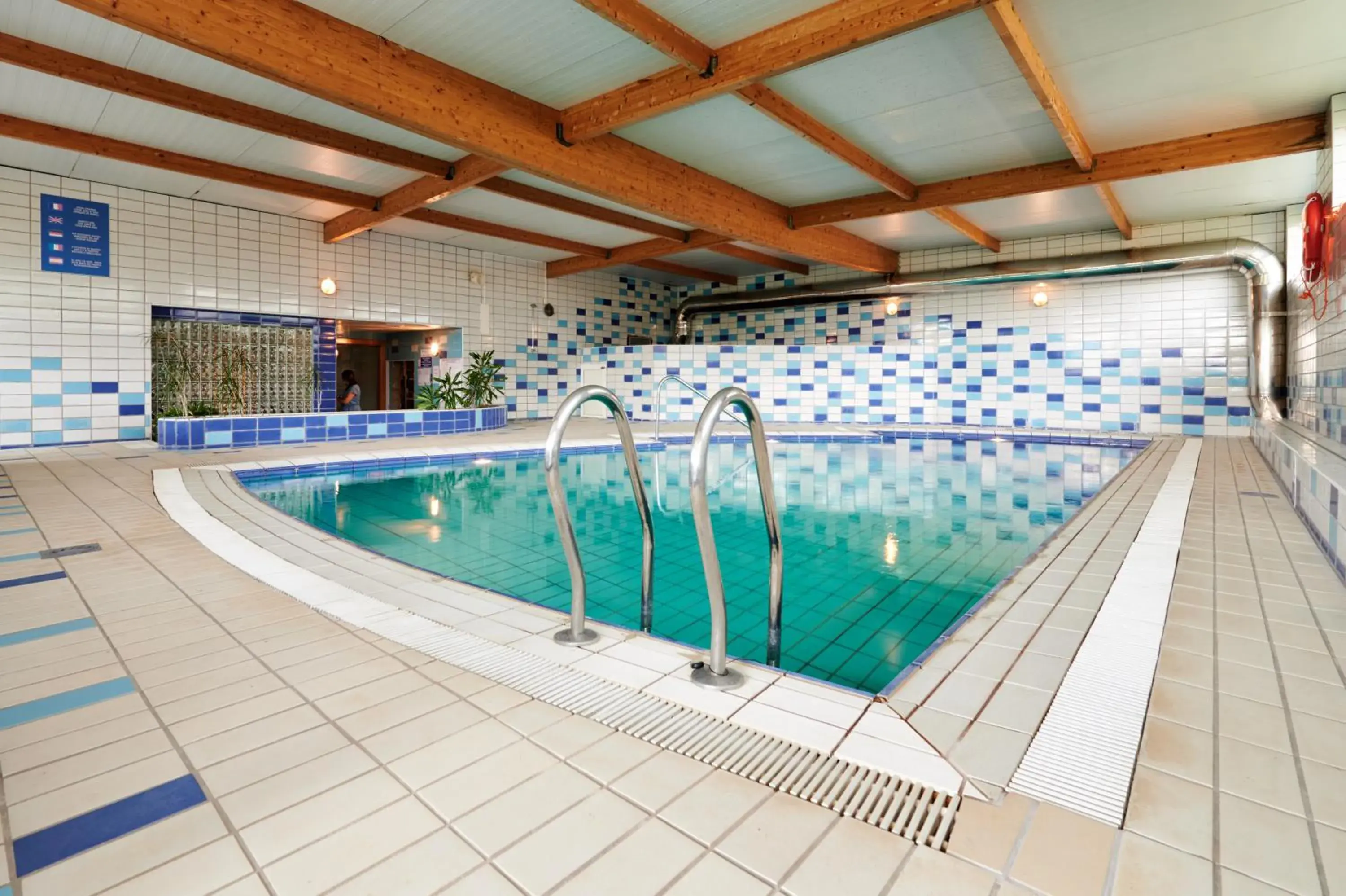 Swimming pool in Hotel Juan de la Cosa