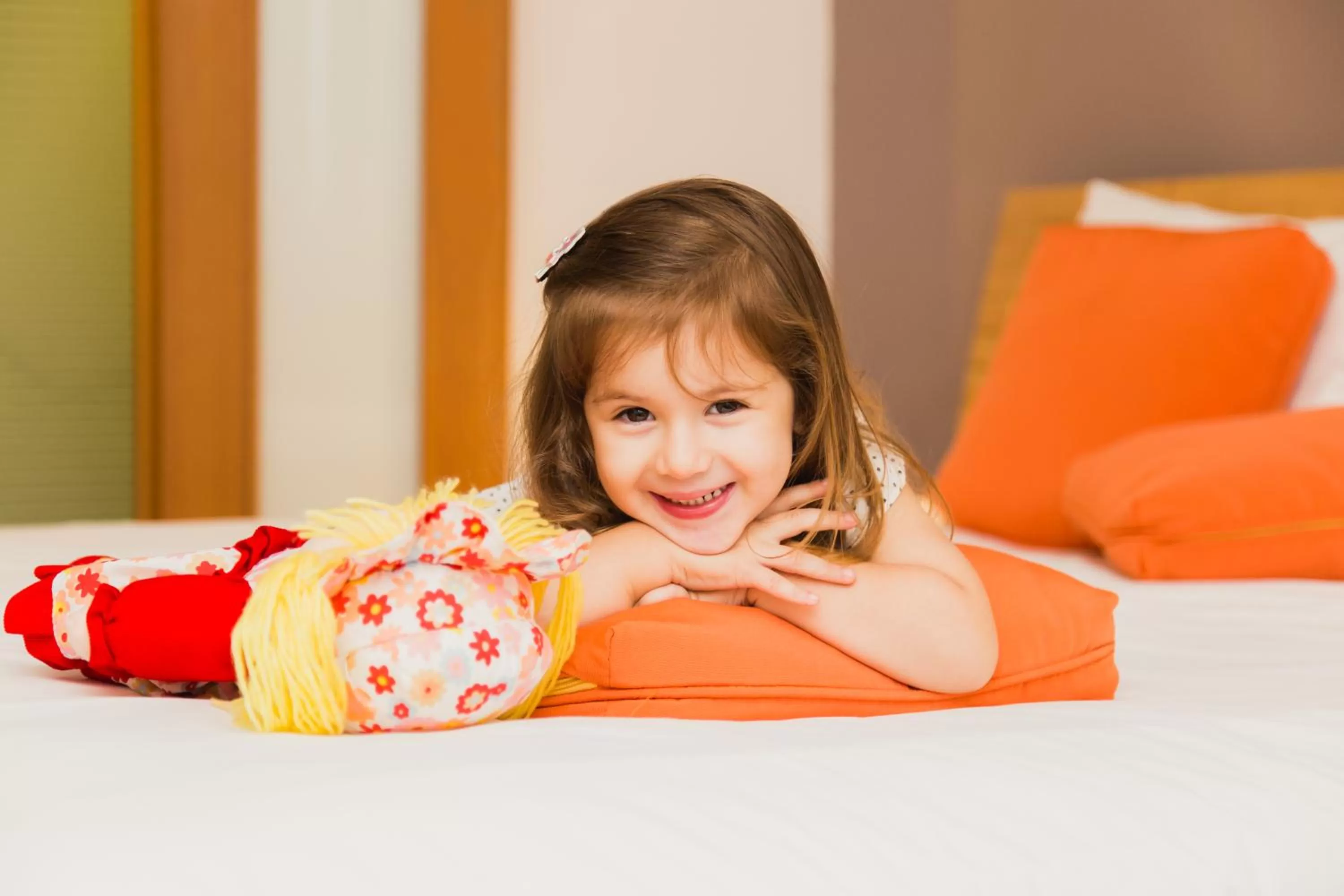 children, Bed in Novotel Porto Alegre Airport