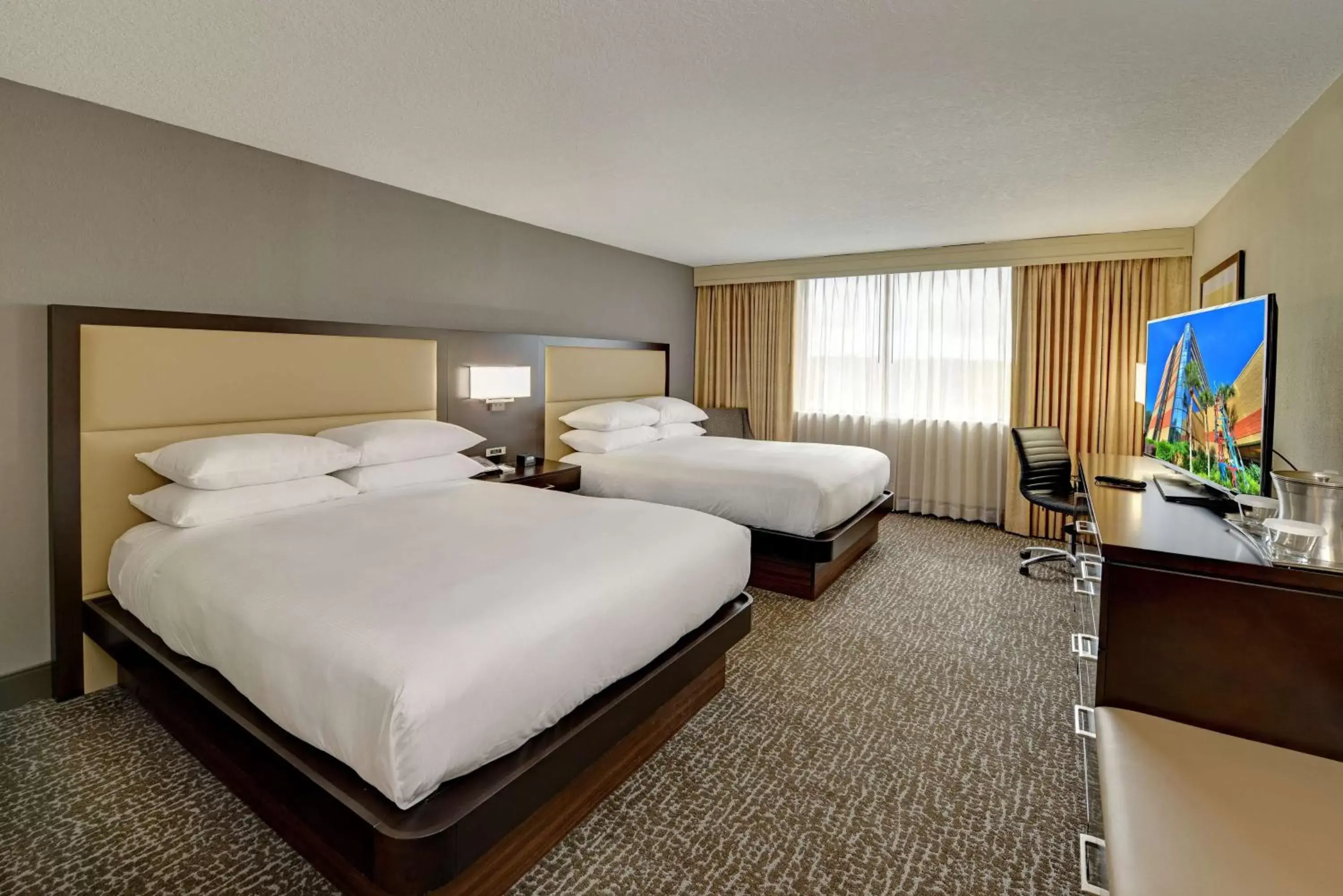 Bedroom in Hilton Orlando/Altamonte Springs