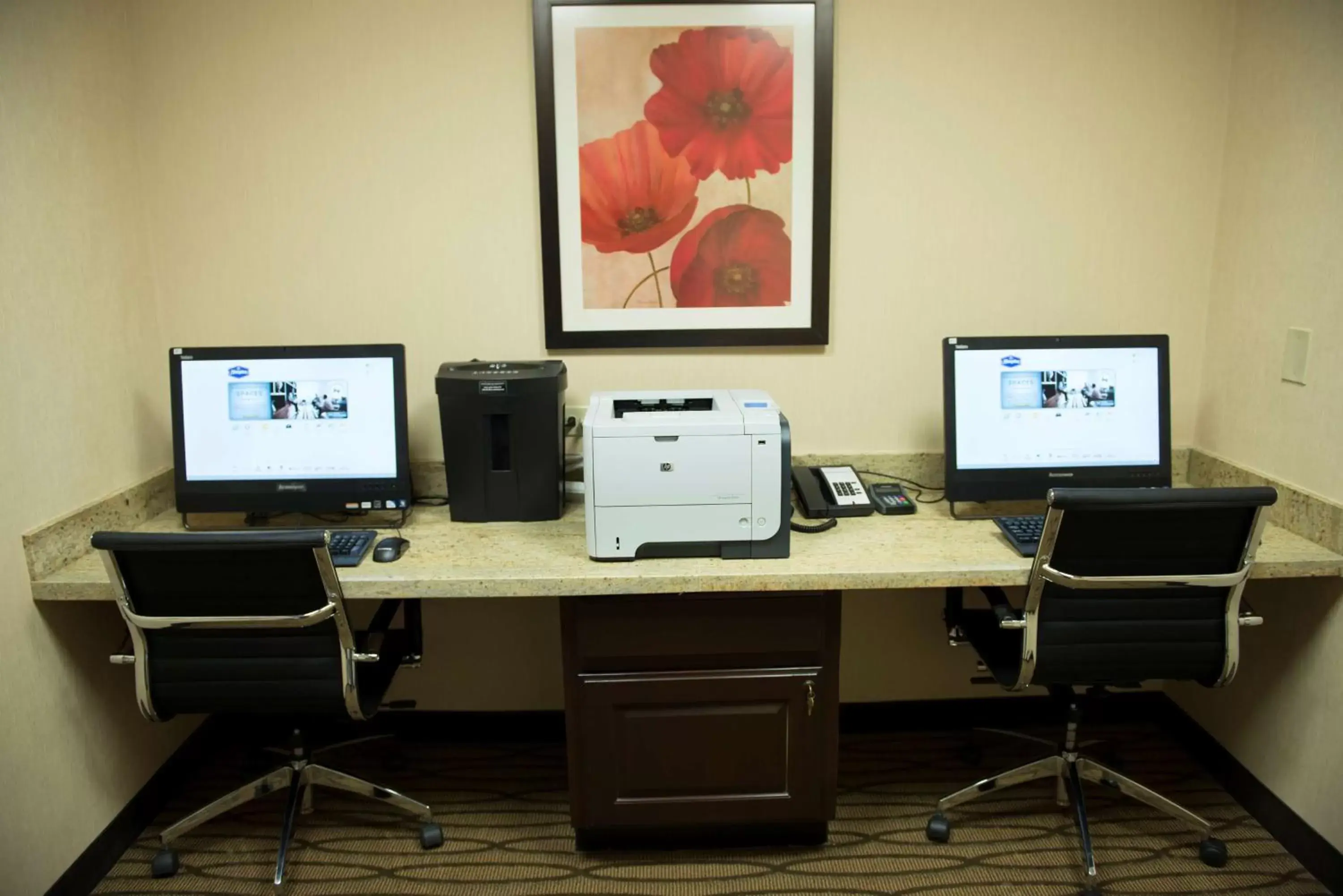 Business facilities, Business Area/Conference Room in Hampton Inn and Suites Hope