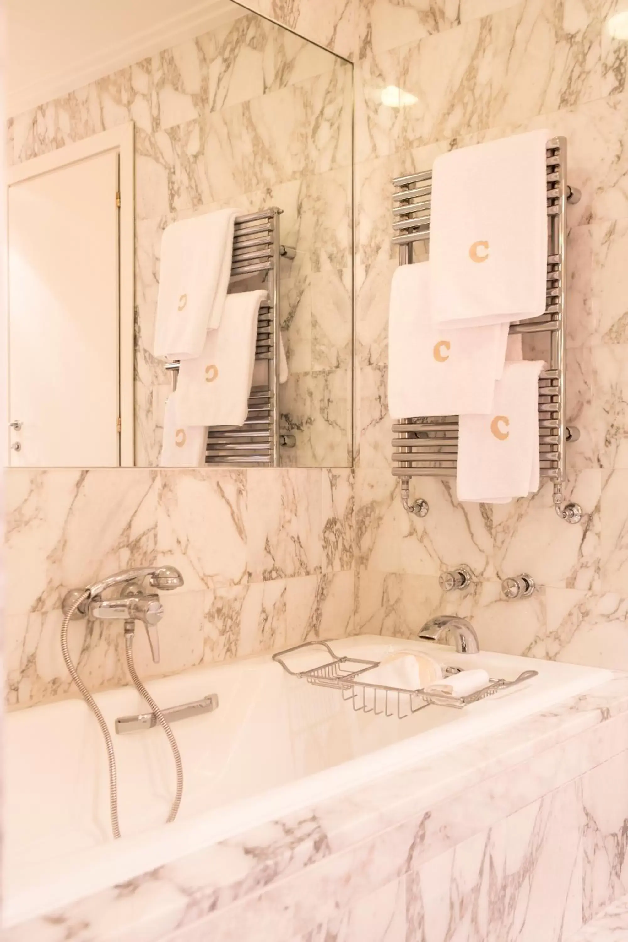 Bathroom in Four Seasons Hotel Milano