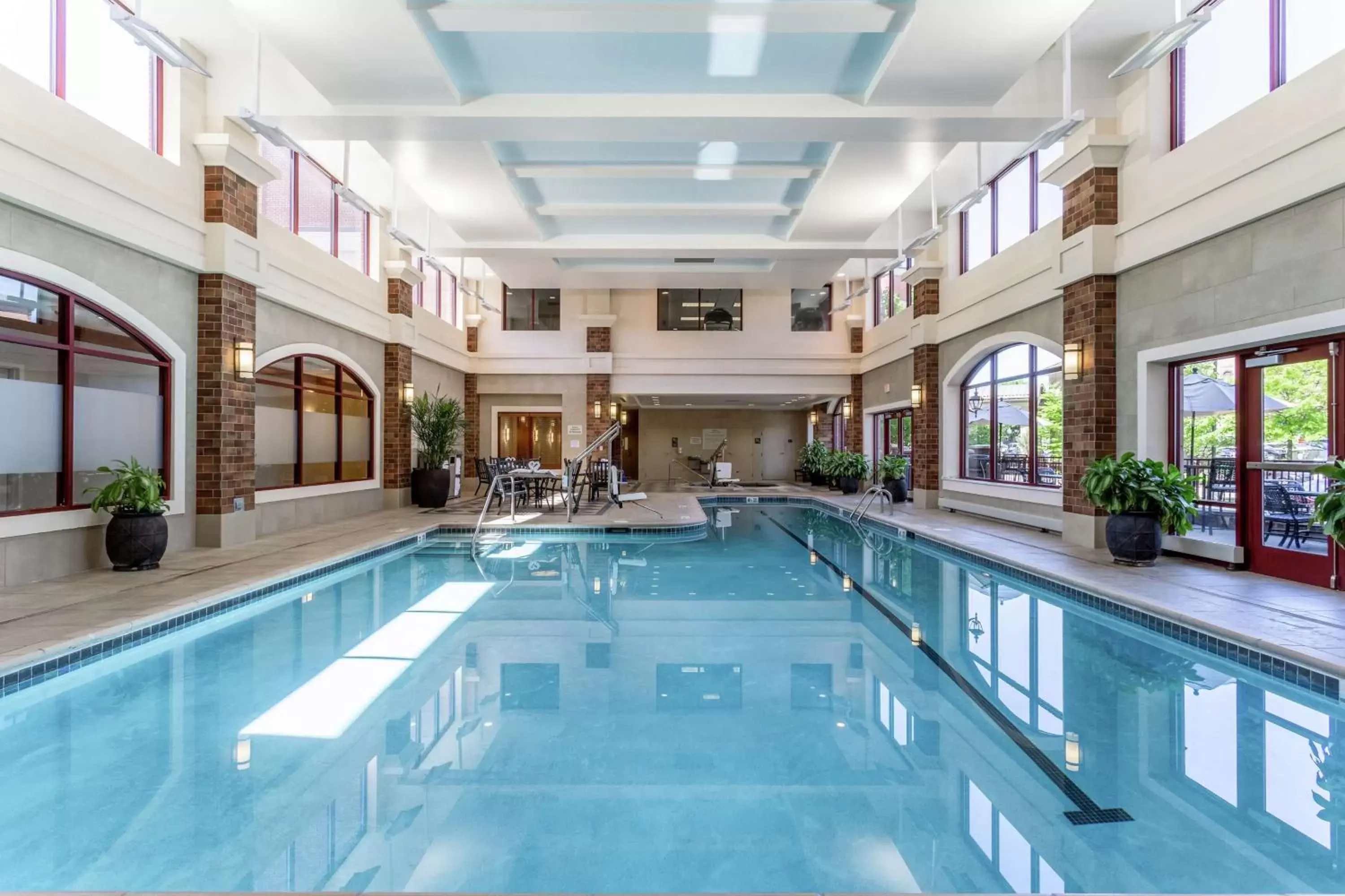 Pool view, Swimming Pool in Hampton Inn & Suites Saratoga Springs Downtown