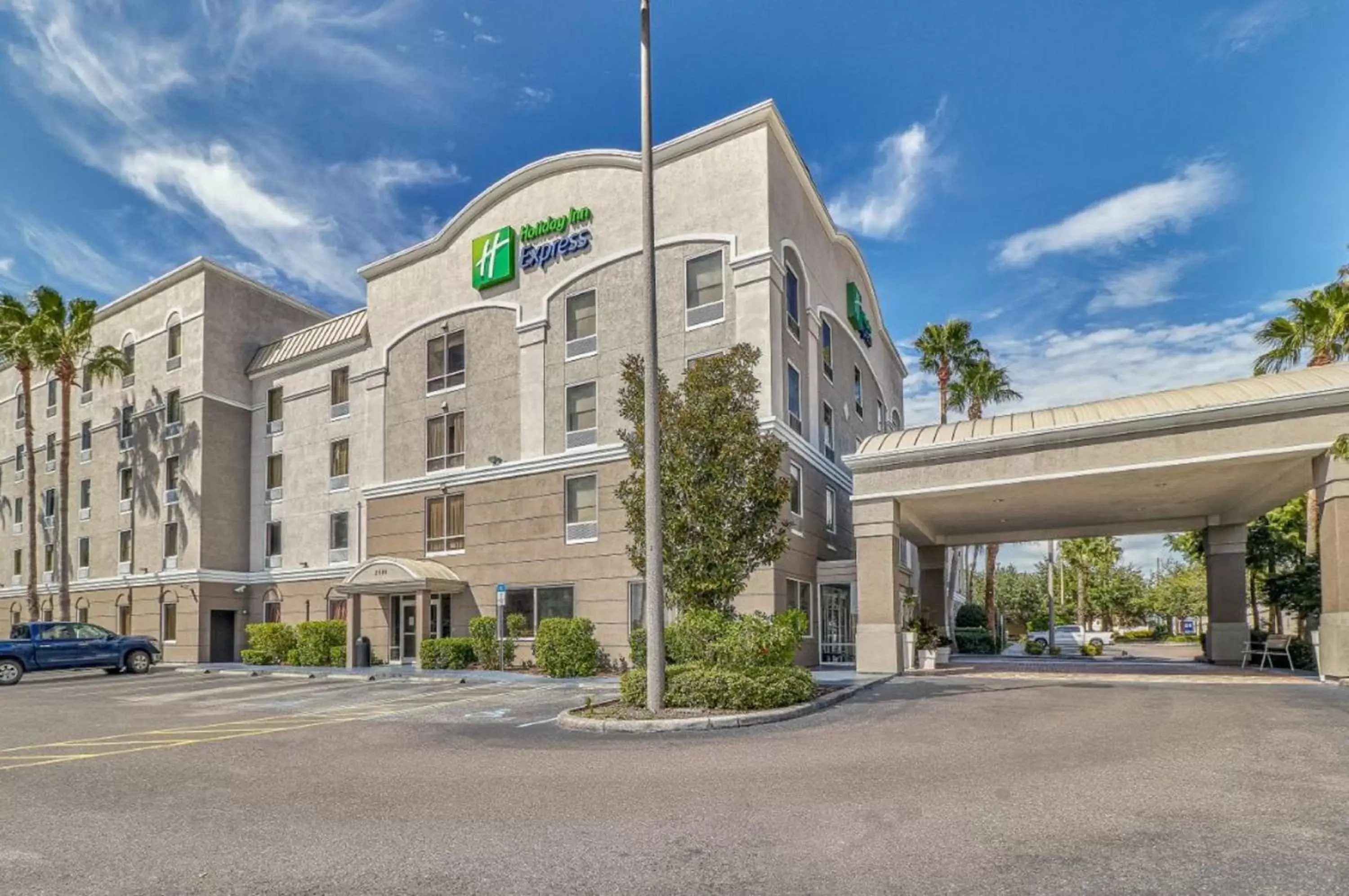Property Building in Holiday Inn Express Hotel & Suites Clearwater US 19 North, an IHG Hotel