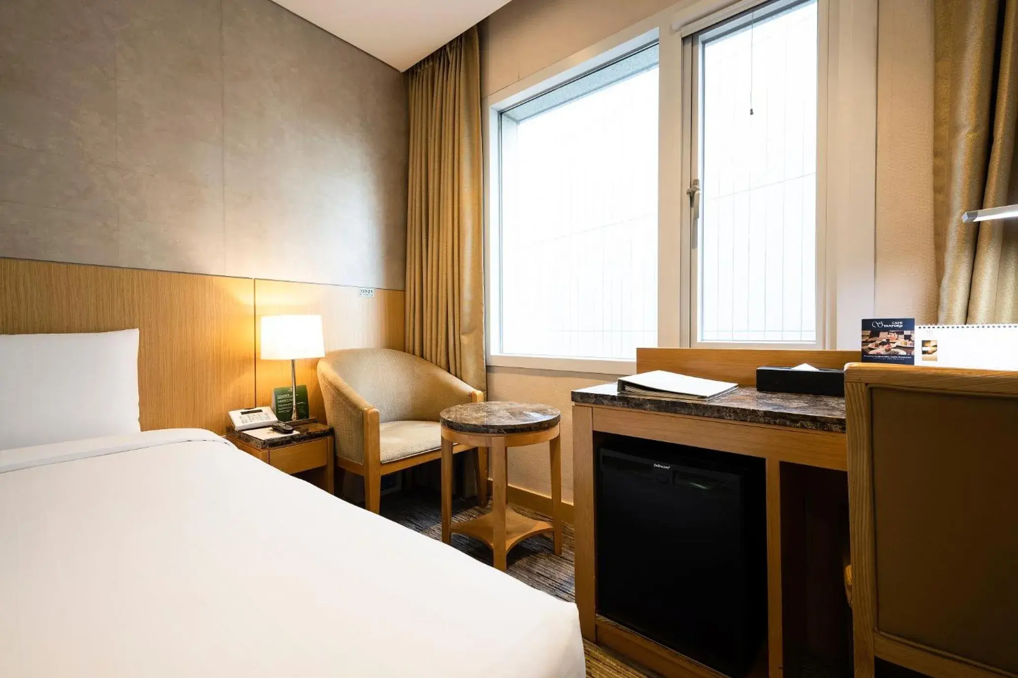 Area and facilities, TV/Entertainment Center in Stanford Hotel Seoul