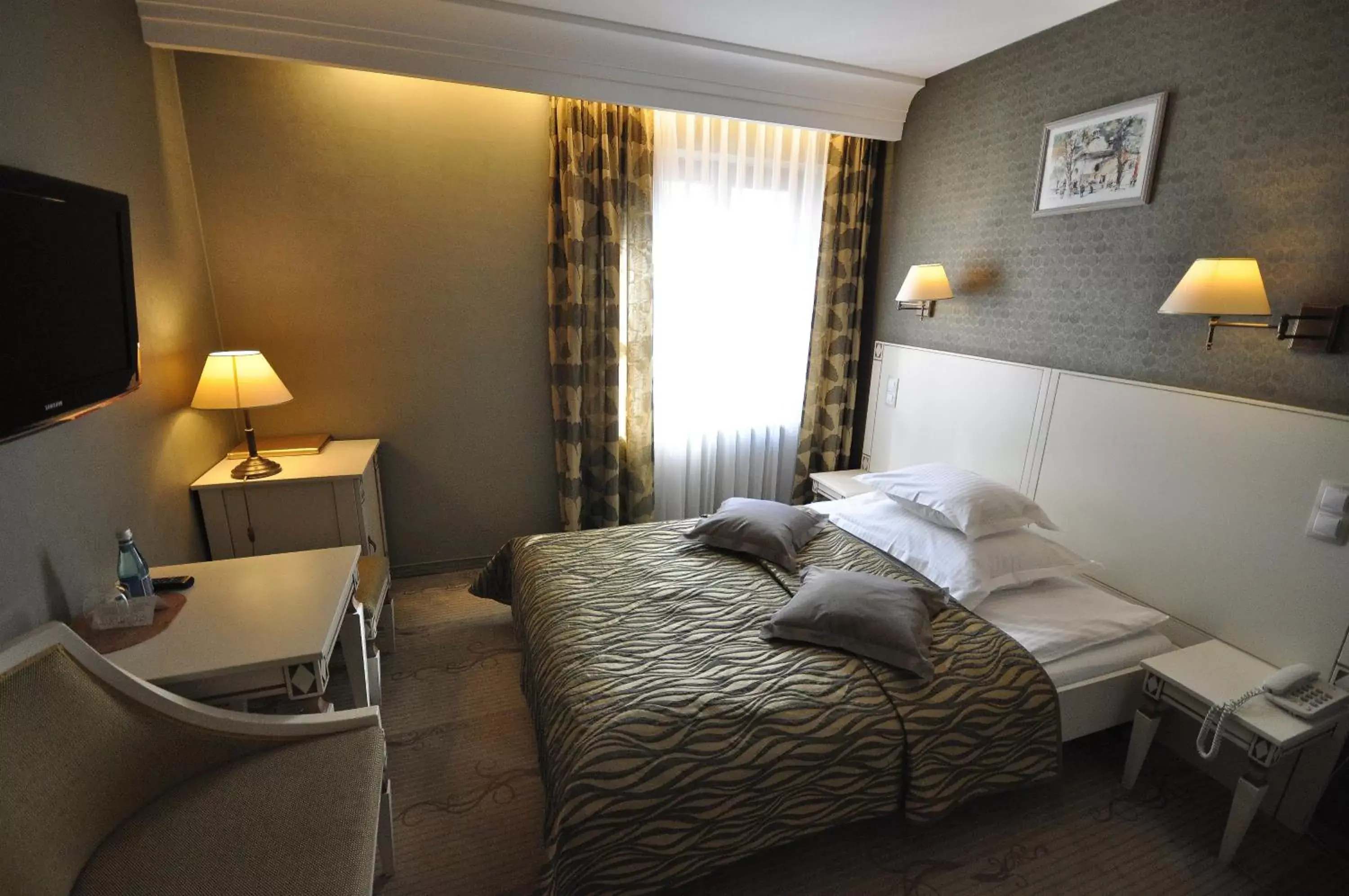Bed in Hotel Wawel