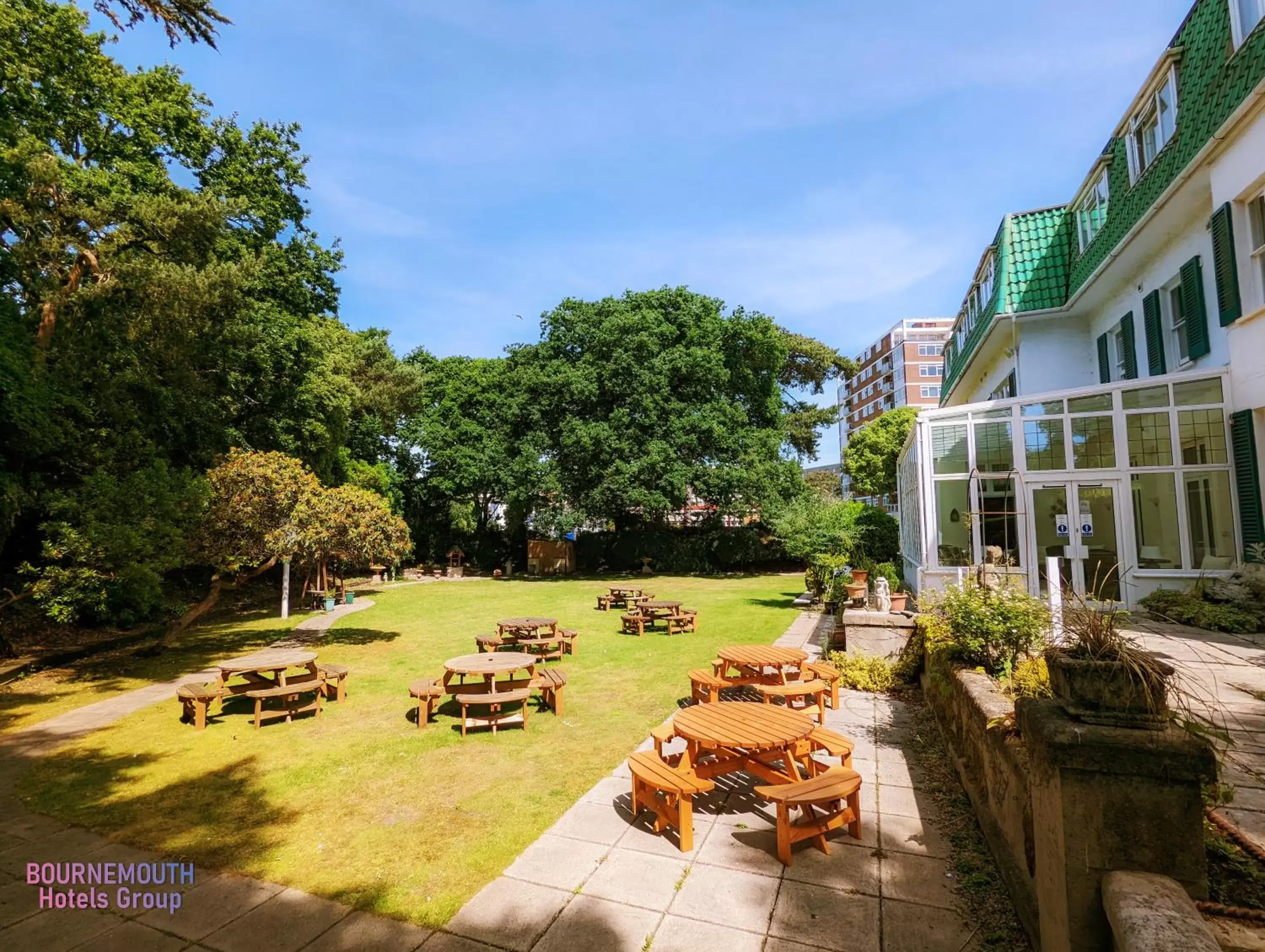 Garden in The Grove Hotel