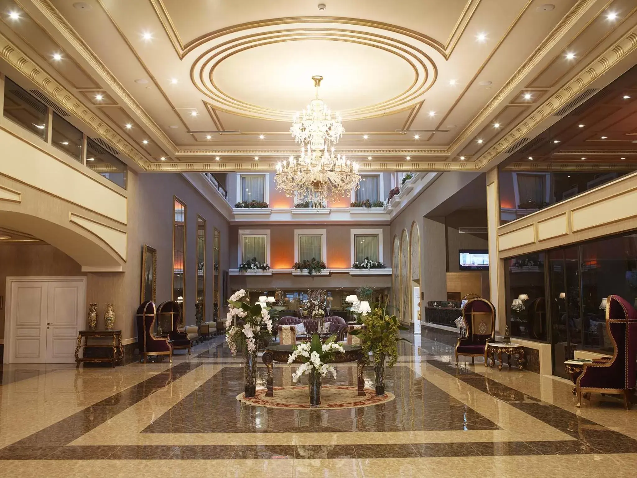Lobby or reception in Euro Park Otel