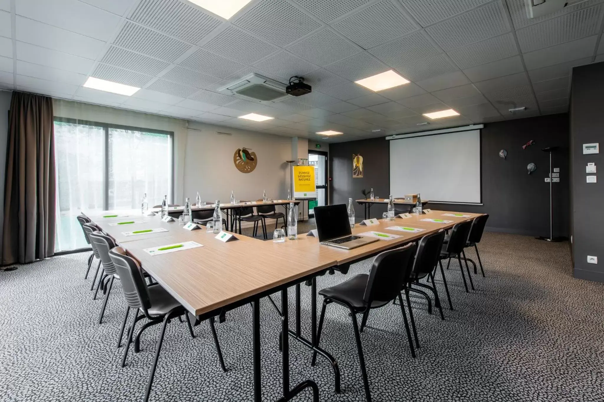 Business facilities in ibis Styles Rennes Cesson