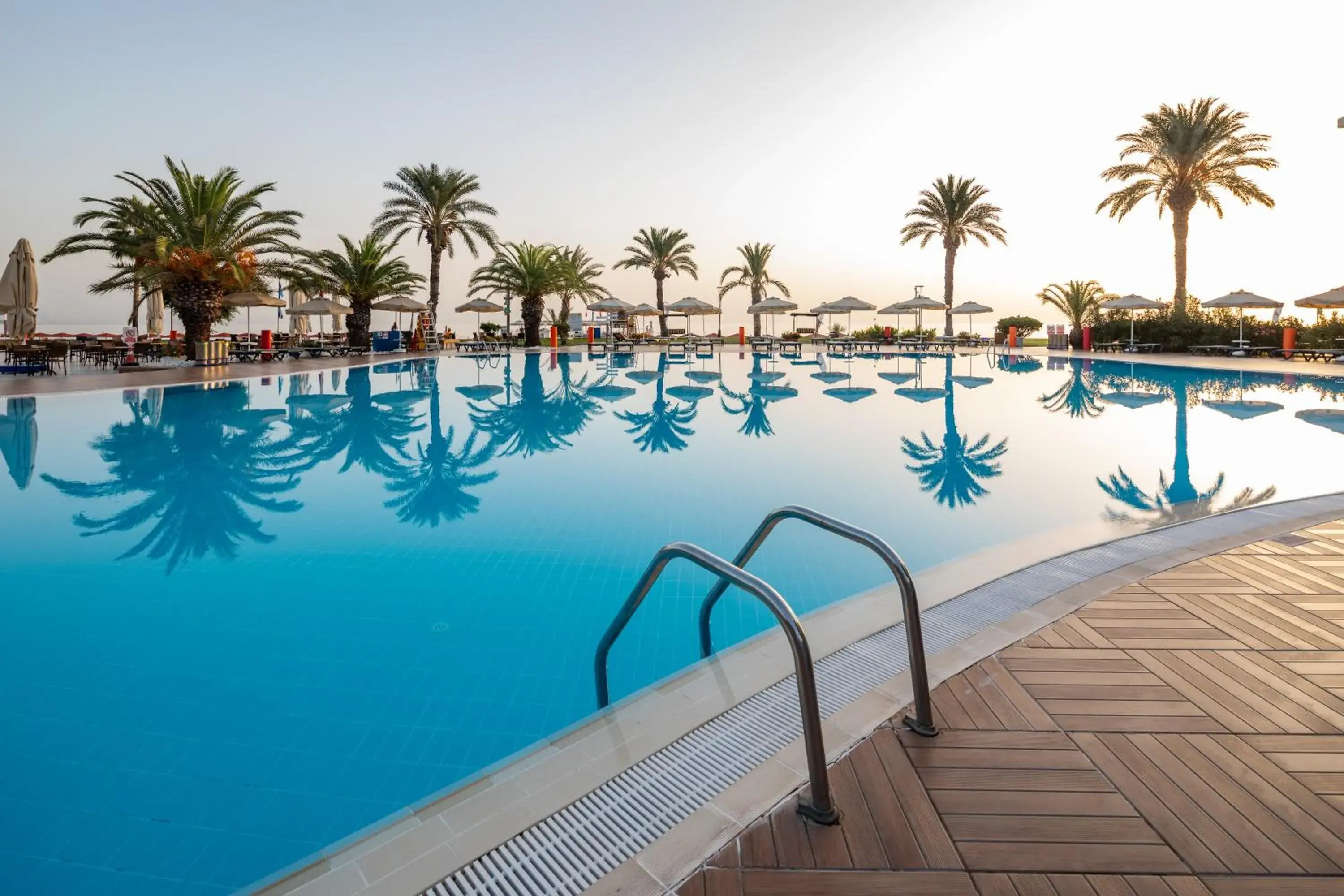 Swimming Pool in Fun&Sun Active Club Hydros