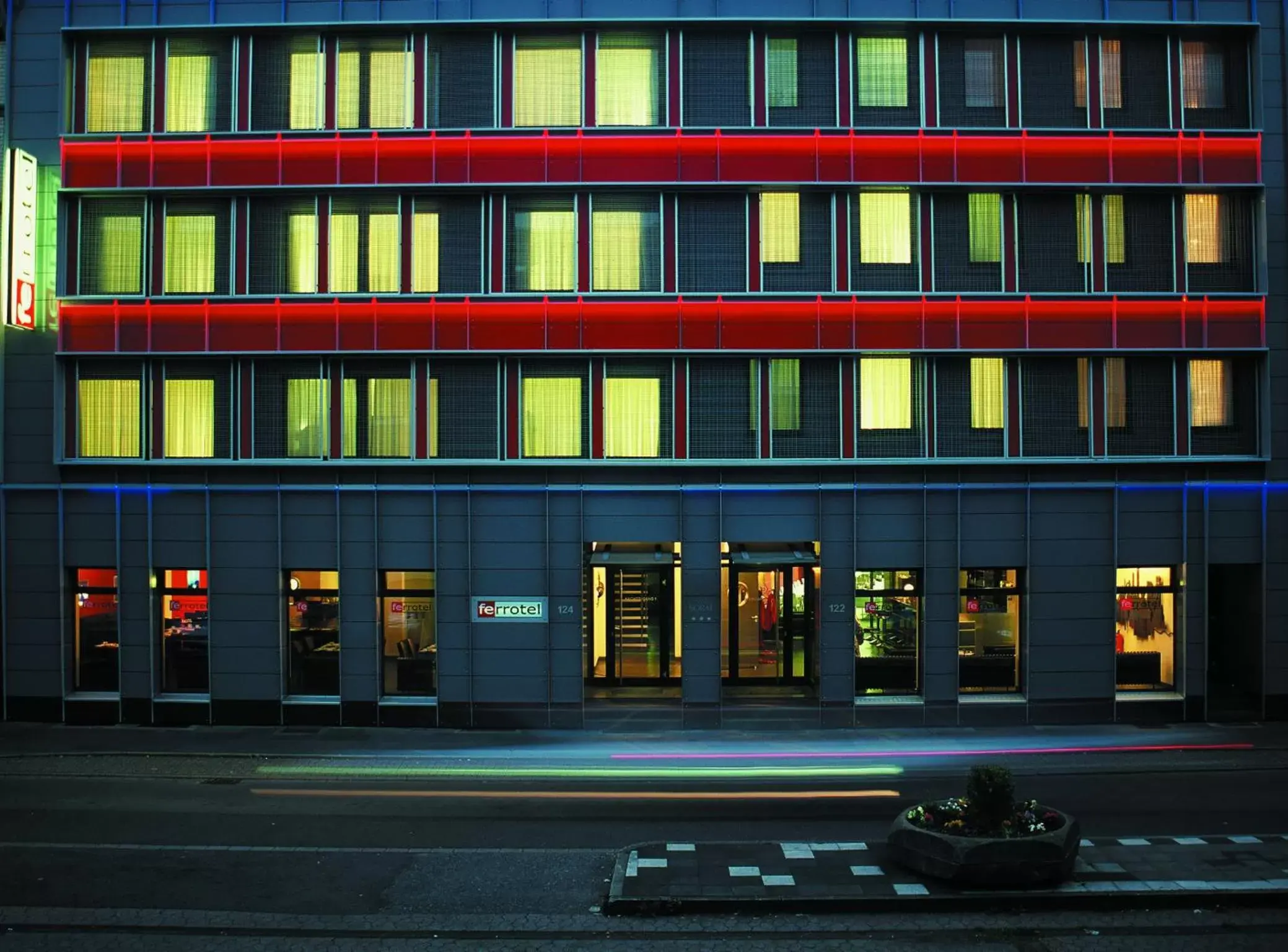 Facade/entrance, Property Building in Ferrotel Duisburg - Partner of SORAT Hotels