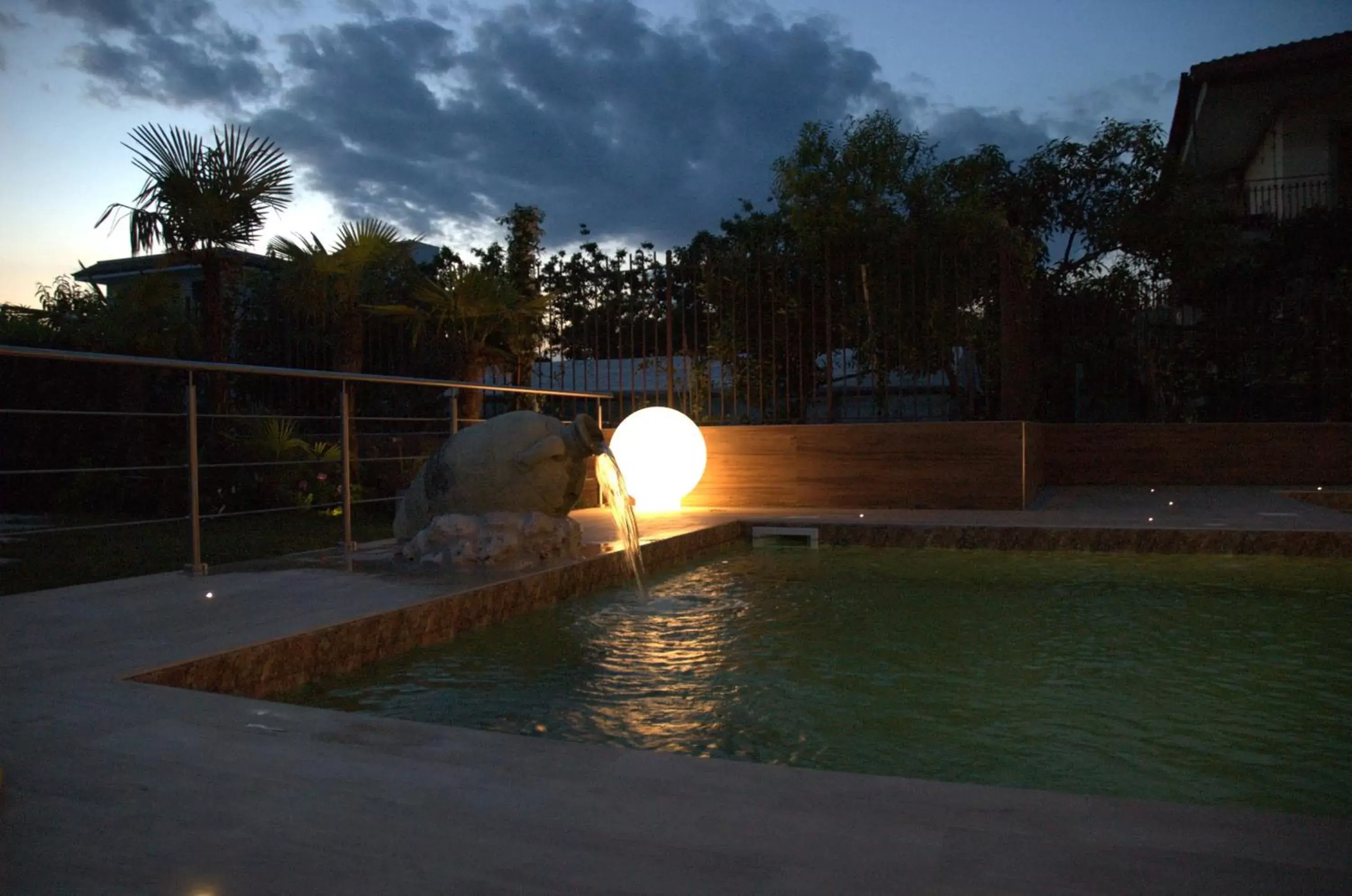 Swimming Pool in Hotel Villa Clementina