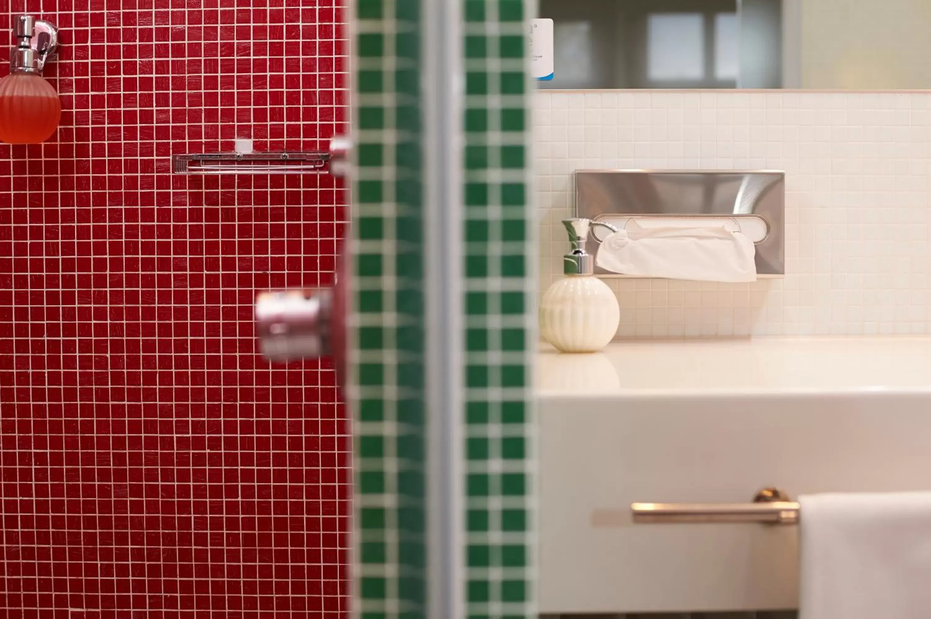 Decorative detail, Bathroom in Romantik Hotel Goldener Karpfen