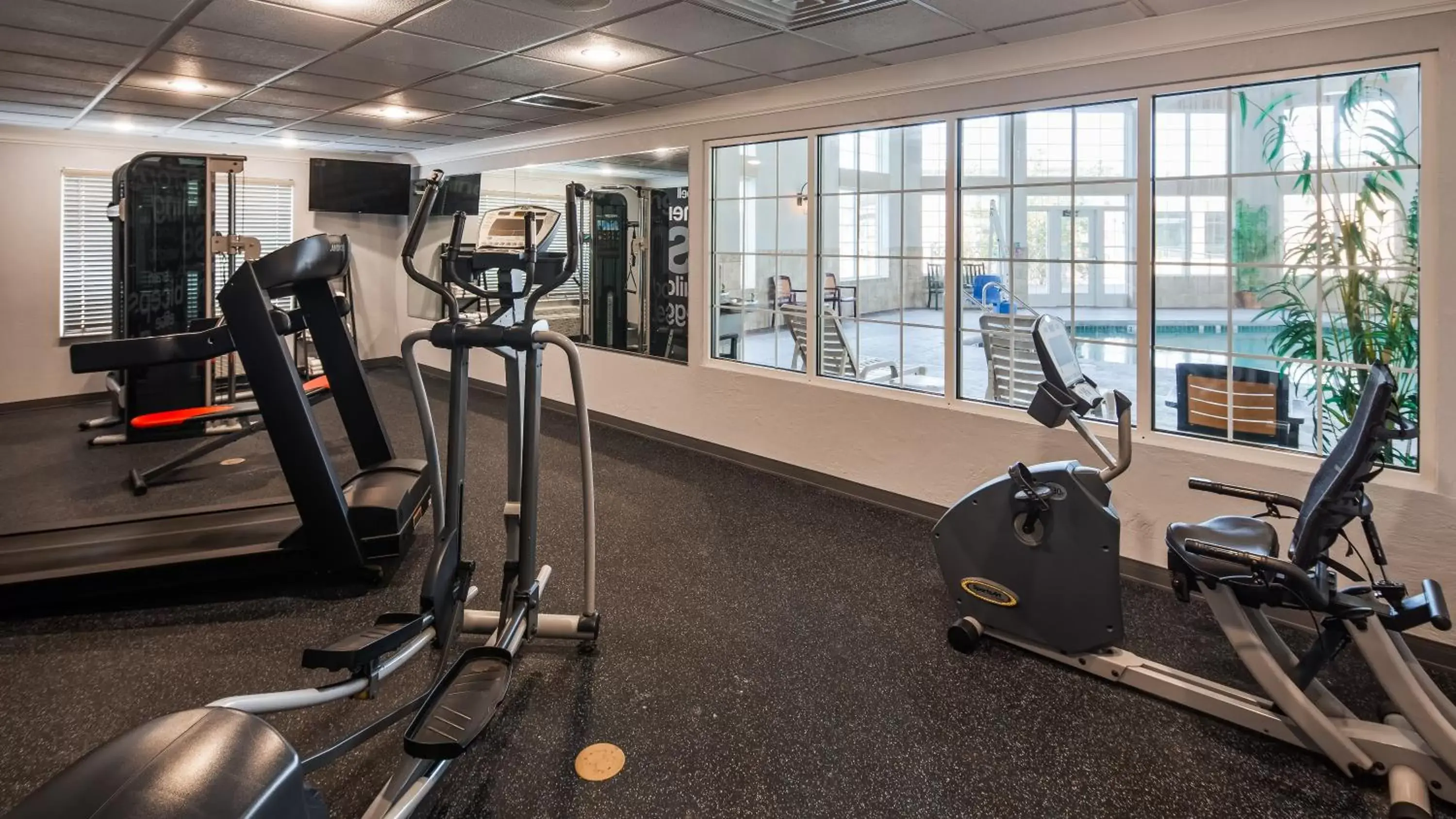 Fitness centre/facilities, Fitness Center/Facilities in Best Western Plus Appleton Airport Mall Hotel