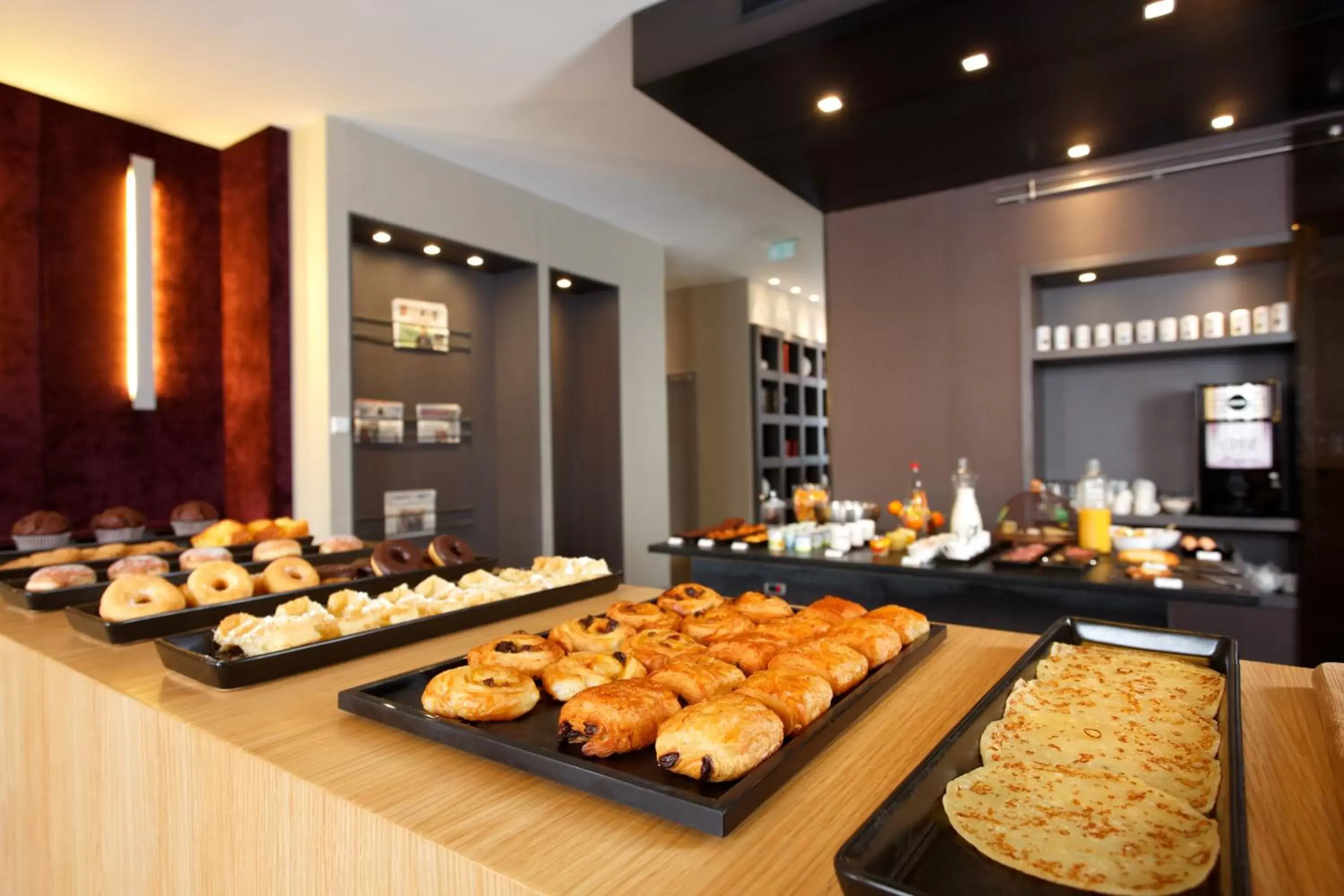 Buffet breakfast, Food in Citiz Hotel