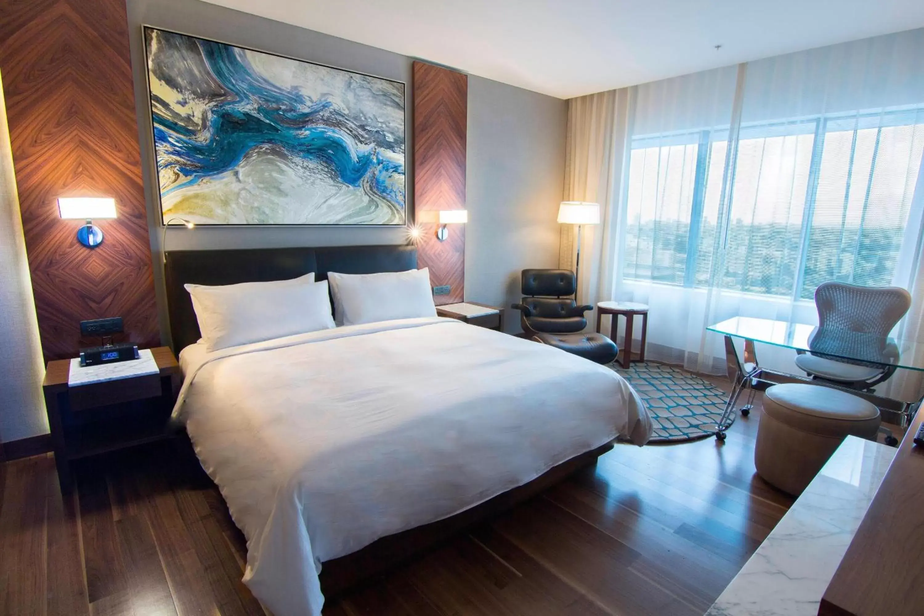 Bedroom, Bed in JW Marriott Hotel Santo Domingo