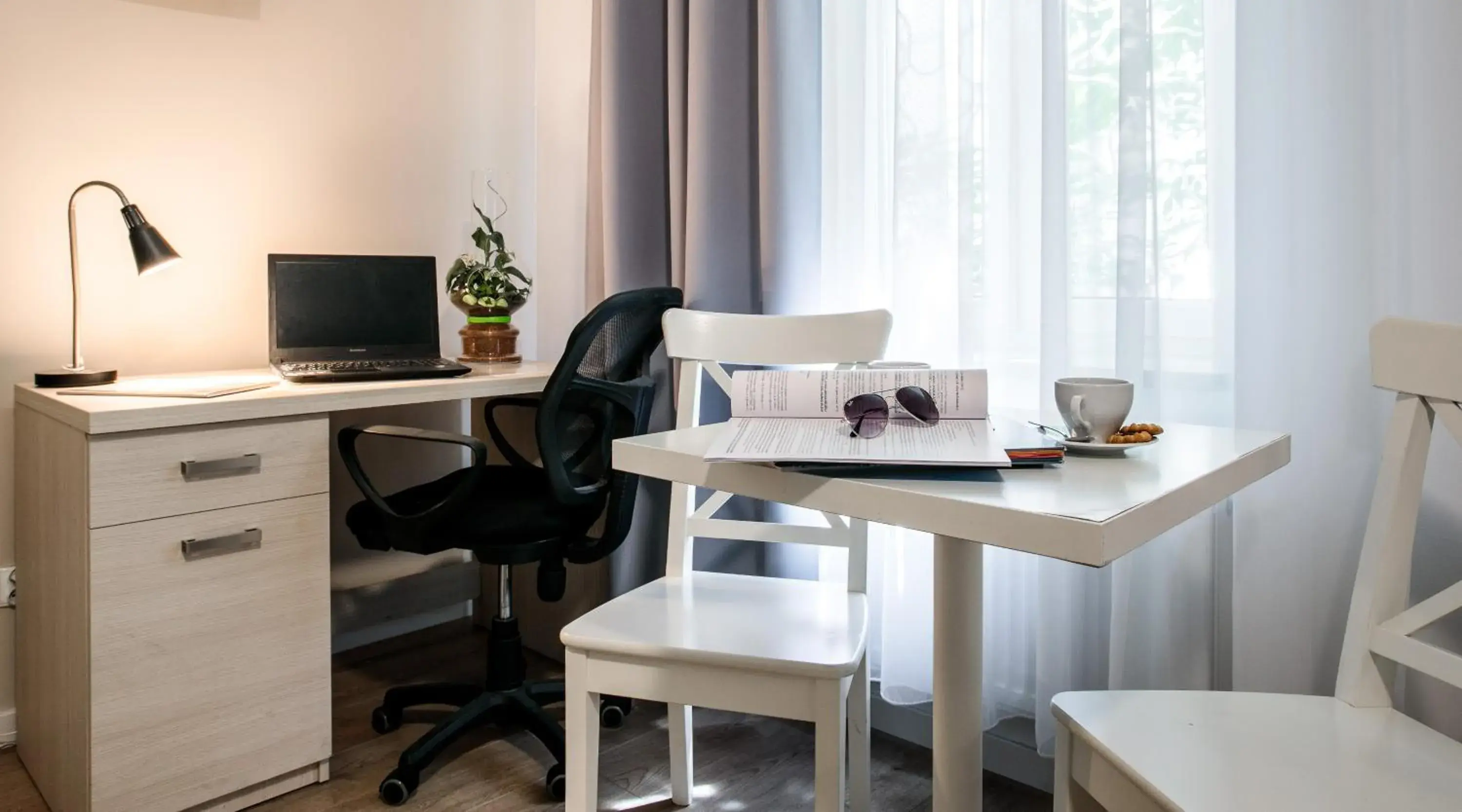 Photo of the whole room in Apartamenty Platinia - komfortowe noclegi Kraków Stare Miasto Photo of the whole room in Apartamenty Platinia - komfortowe noclegi Kraków Stare Miasto