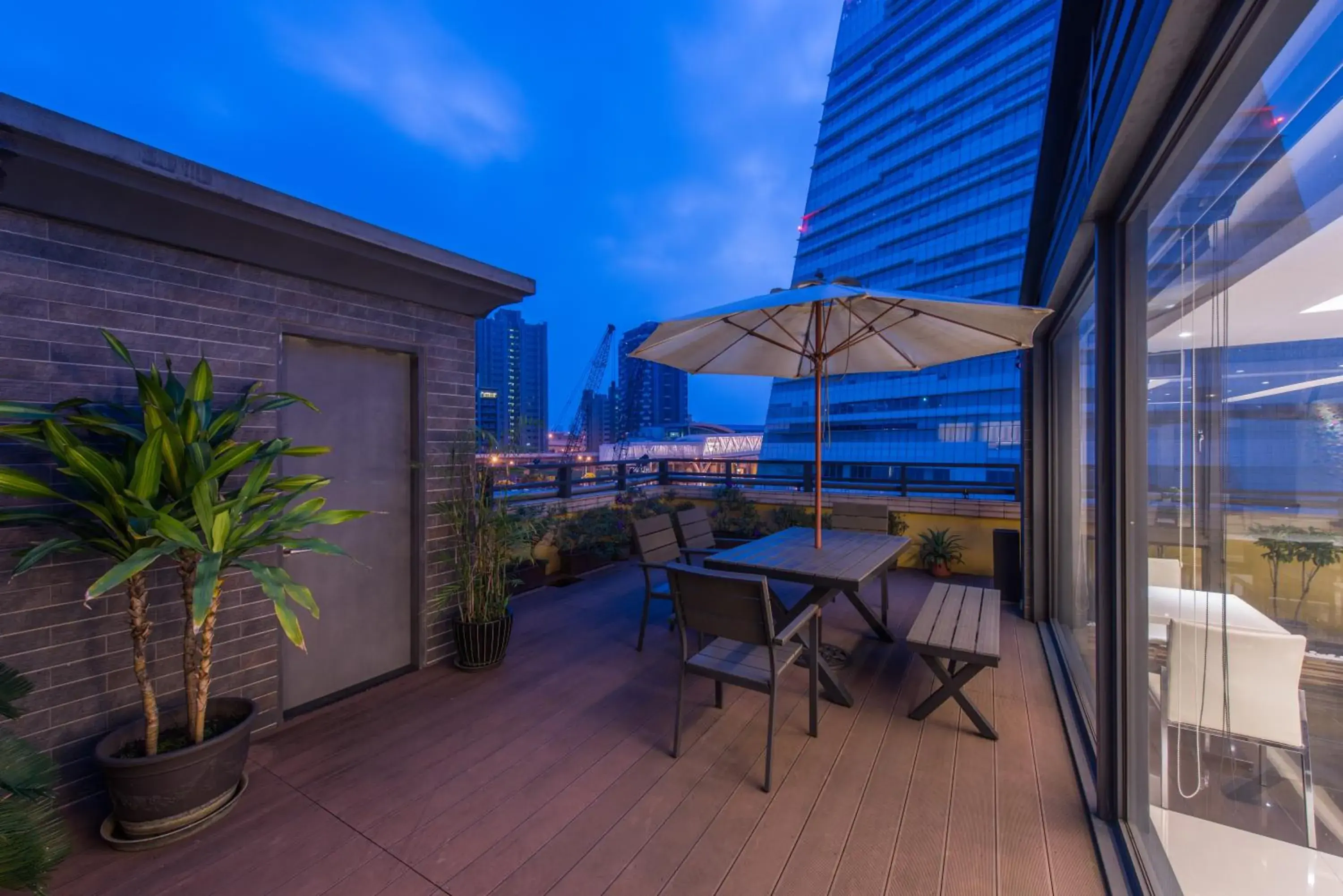 Patio, Balcony/Terrace in Forward Hotel Nangang