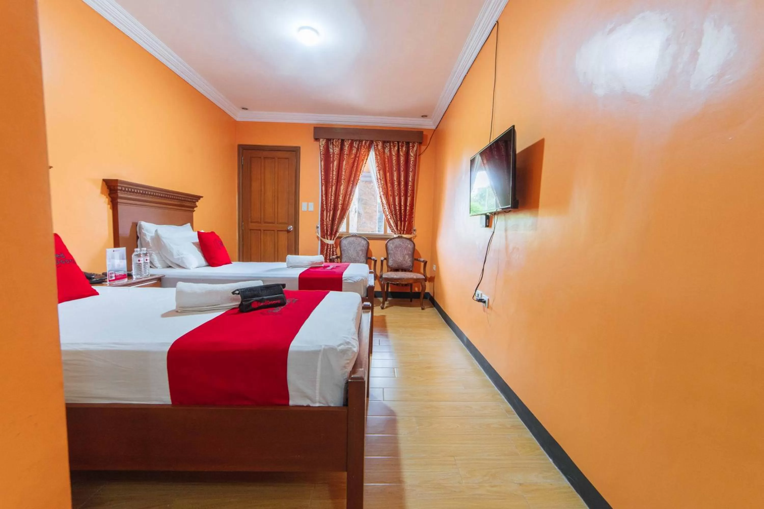 Photo of the whole room, Bed in RedDoorz Plus @ Starhomes Olivianville