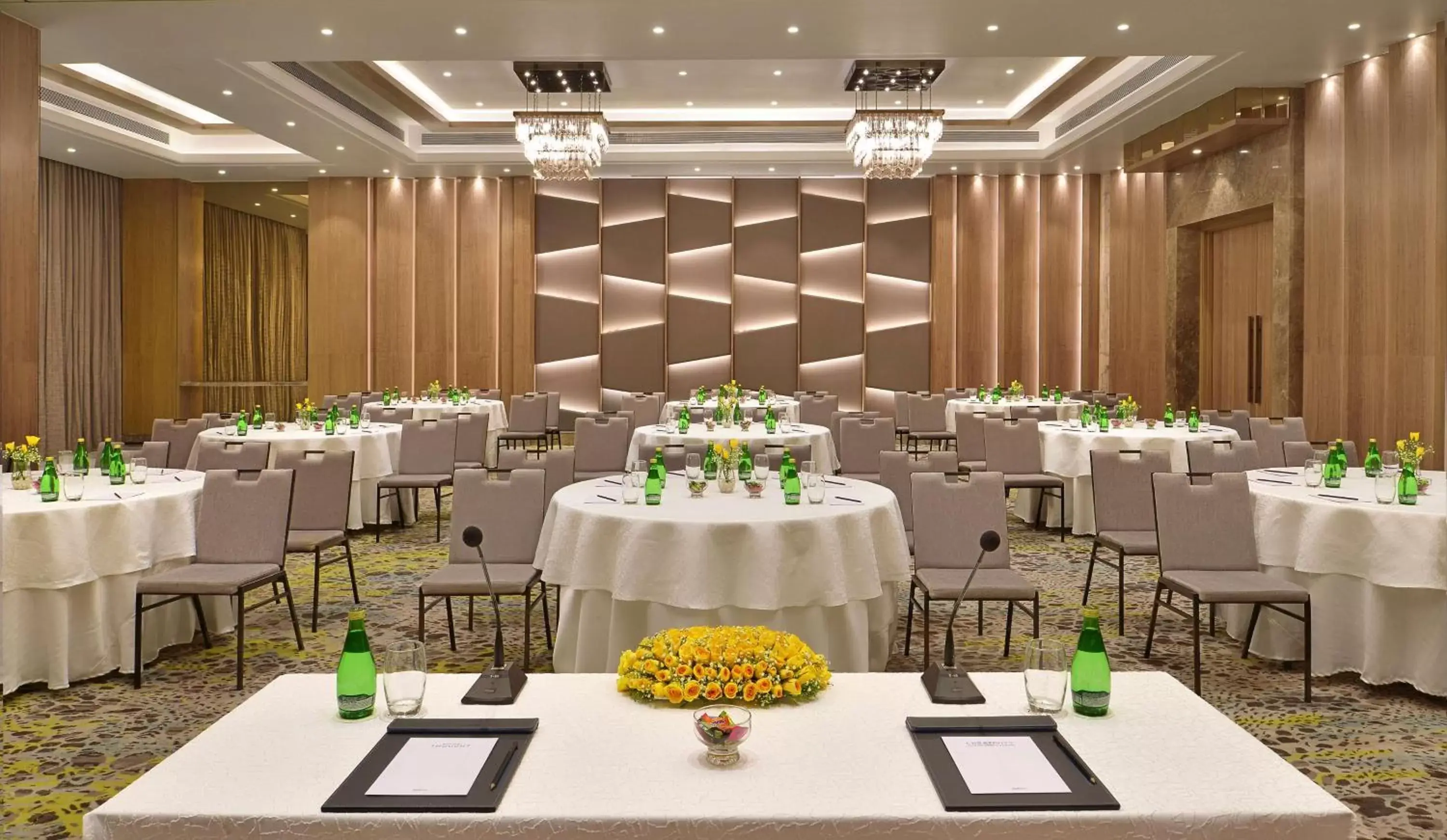 Banquet/Function facilities in Radisson Mumbai Andheri MIDC Banquet/Function facilities in Radisson Mumbai Andheri MIDC