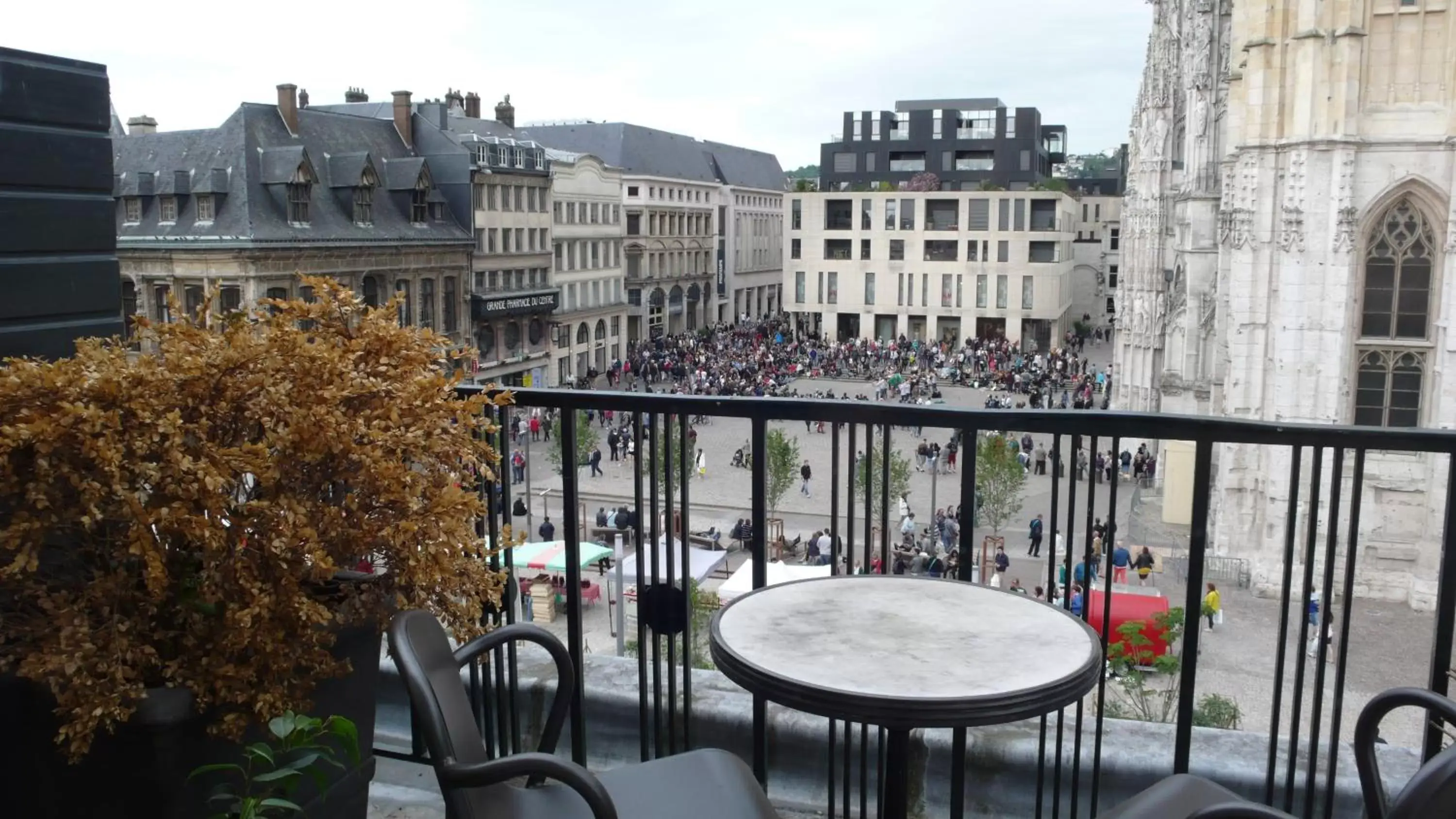 Balcony/Terrace in Hotel cardinal