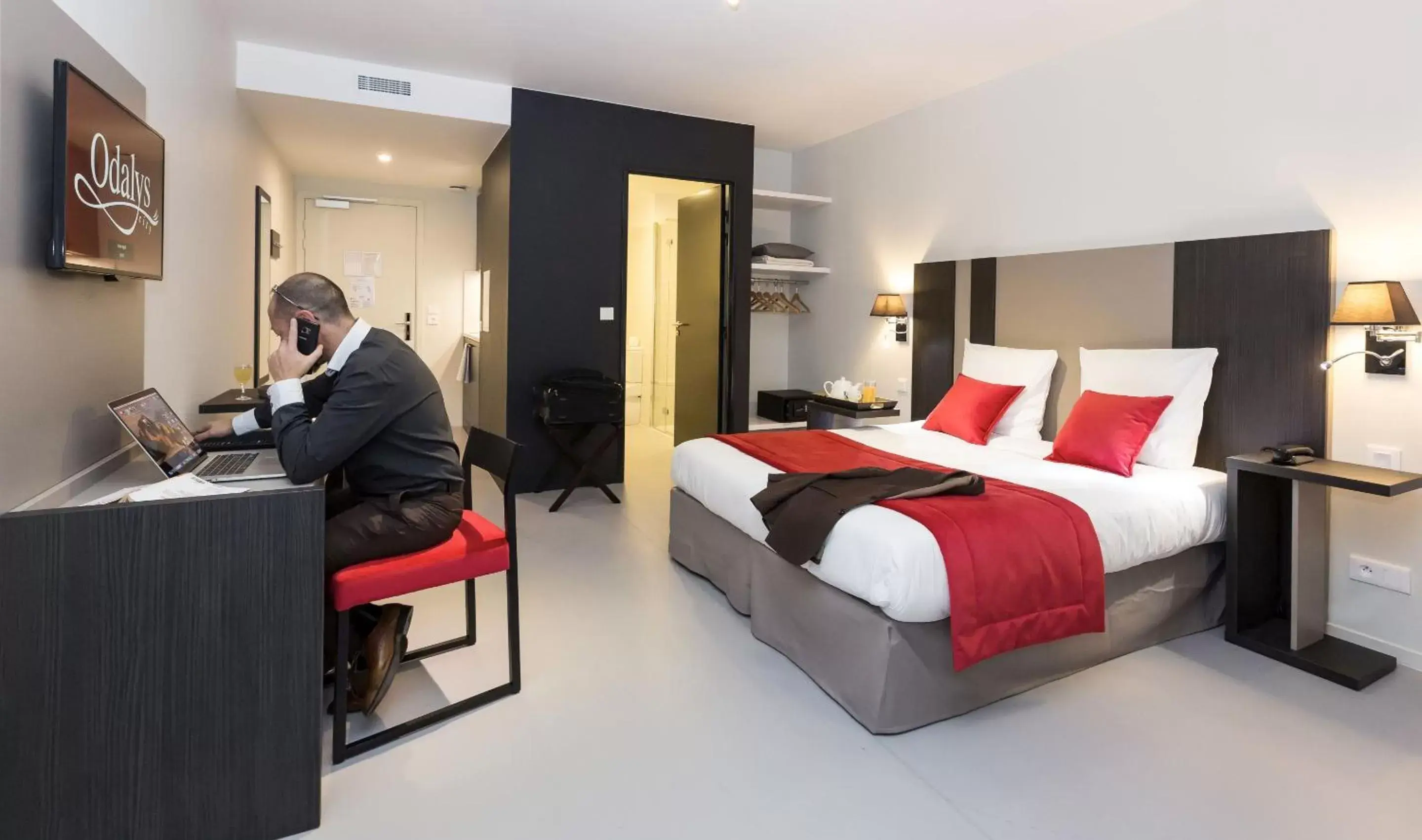 Bedroom in Odalys City Paris XVII