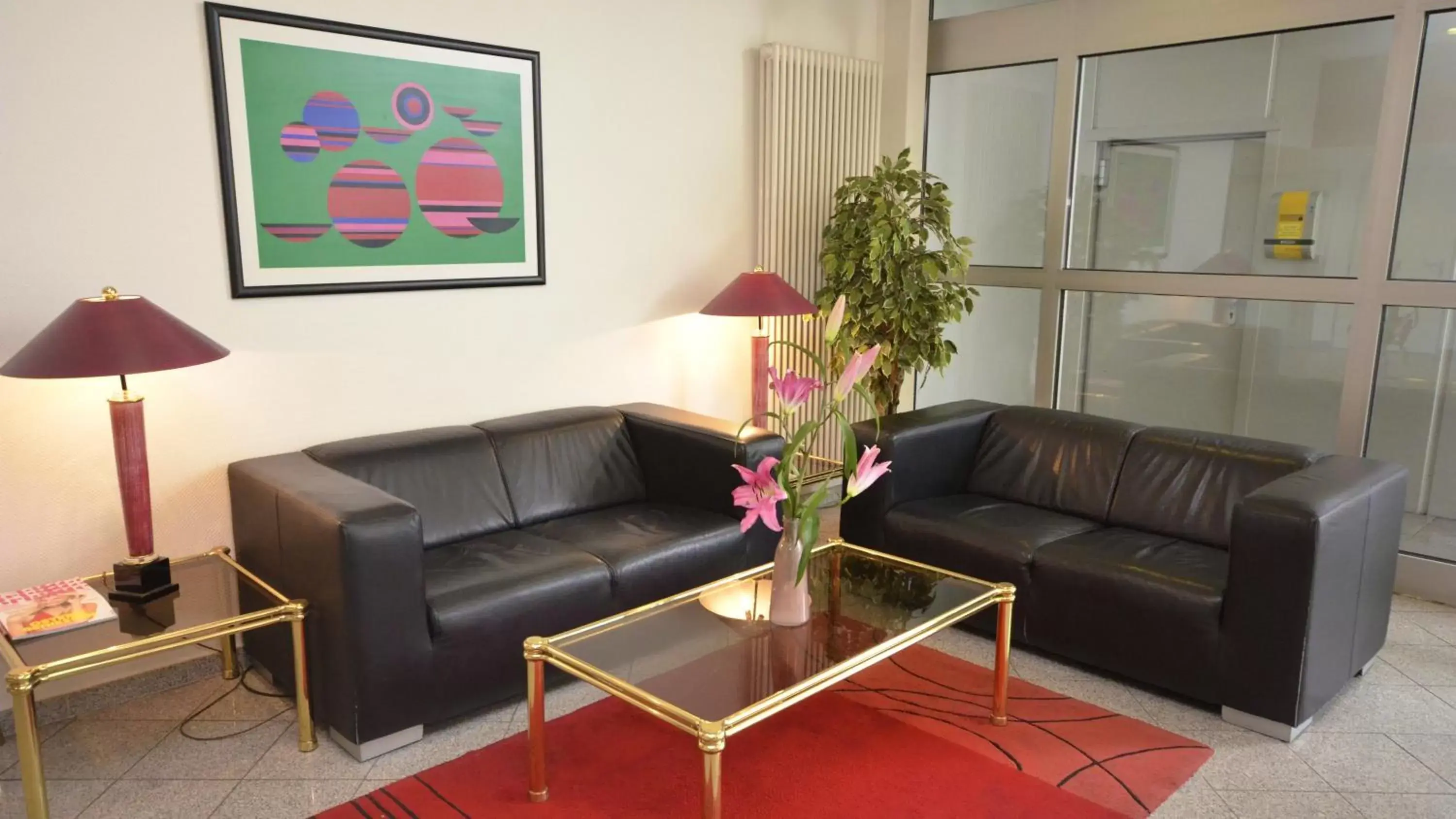 Seating Area in Panorama Inn Hotel