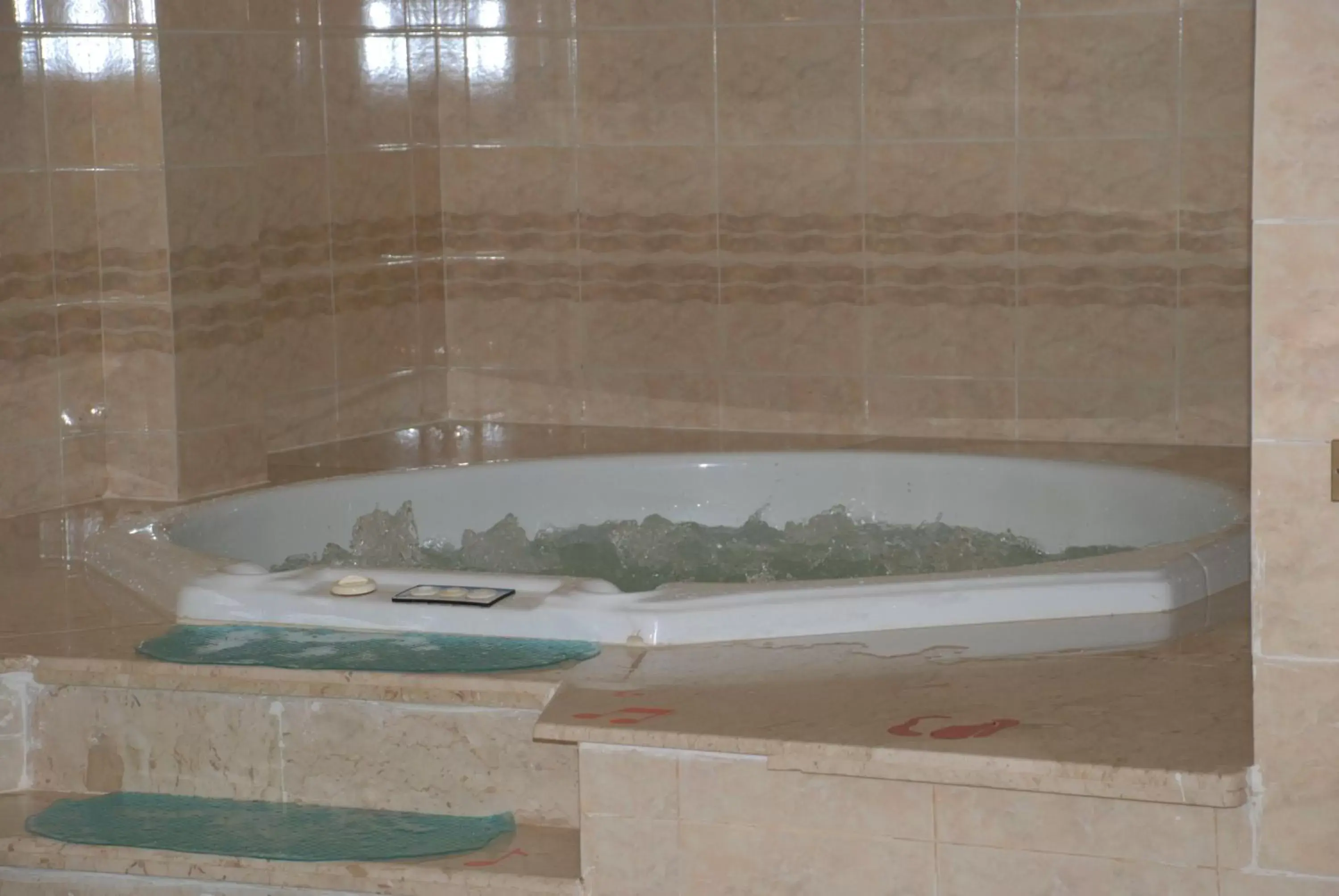 Hot Tub, Spa/Wellness in Happy Life Village Dahab