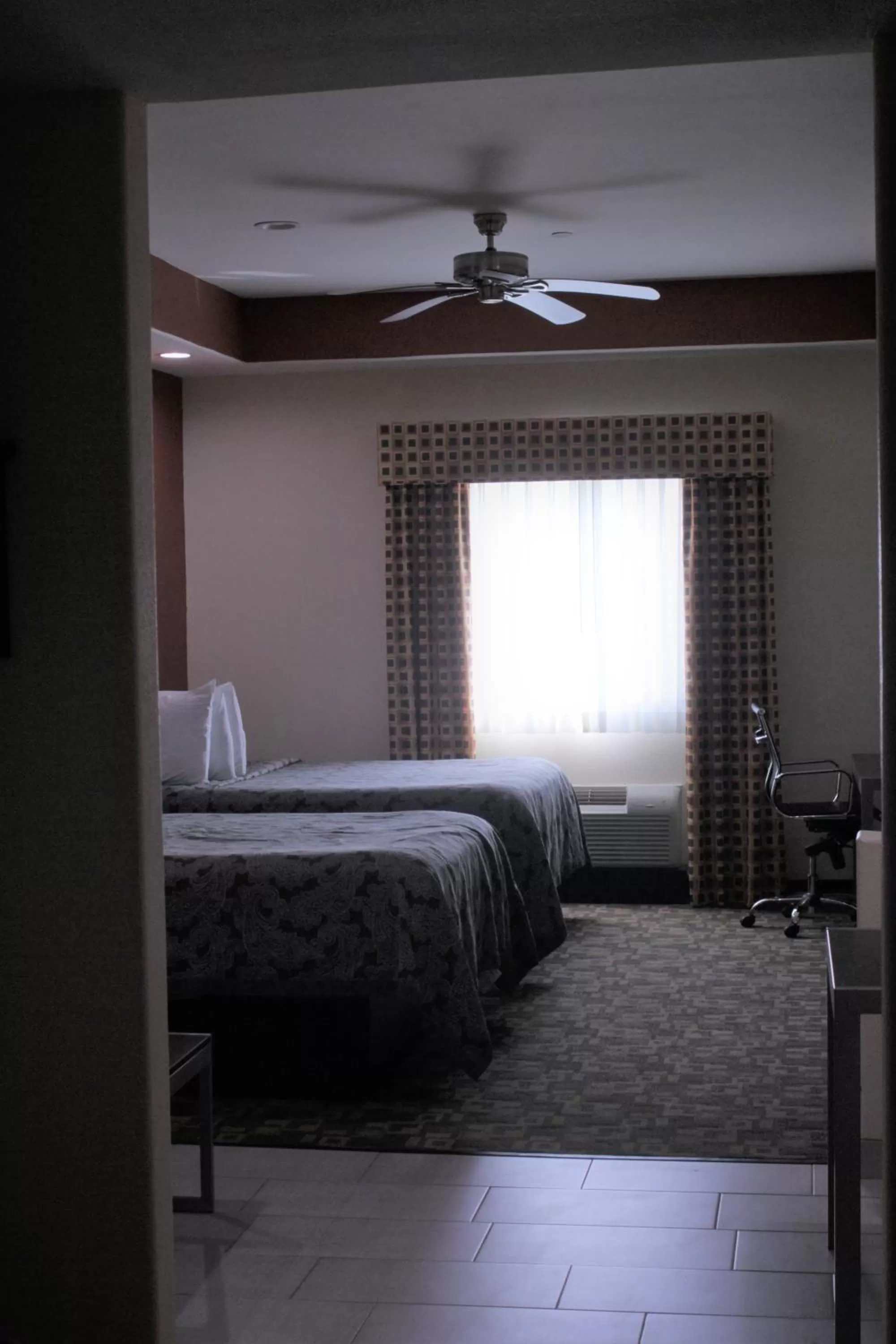 Bed in Americas Best Value Inn Port Aransas
